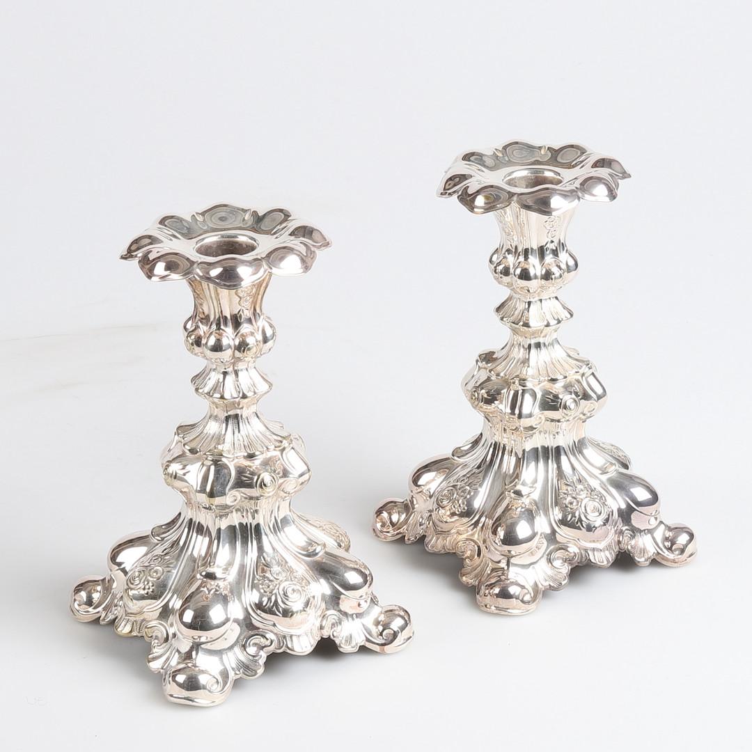 Antique Pair of Candle Holder Sterling Silver Rococo Style Candlesticks, 1937s In Excellent Condition For Sale In Hampshire, GB