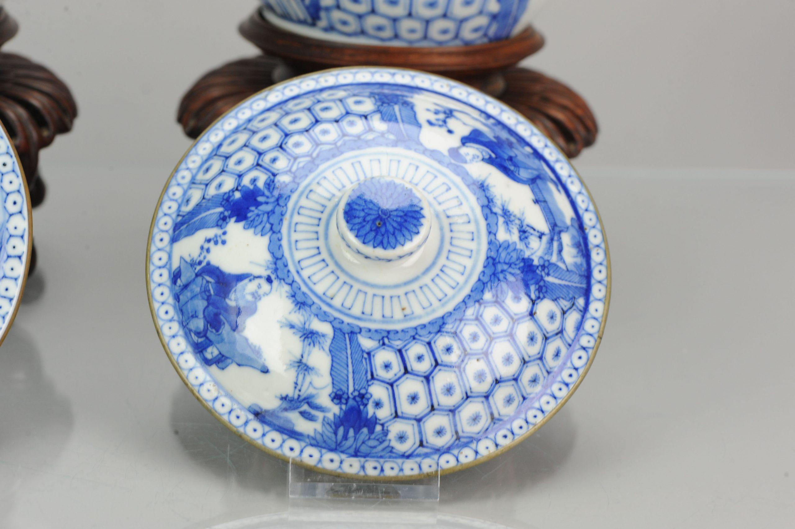 Antique Pair of Chinese 19th Century Bleu de Hue Lidded Jars Vietnamese Market 9