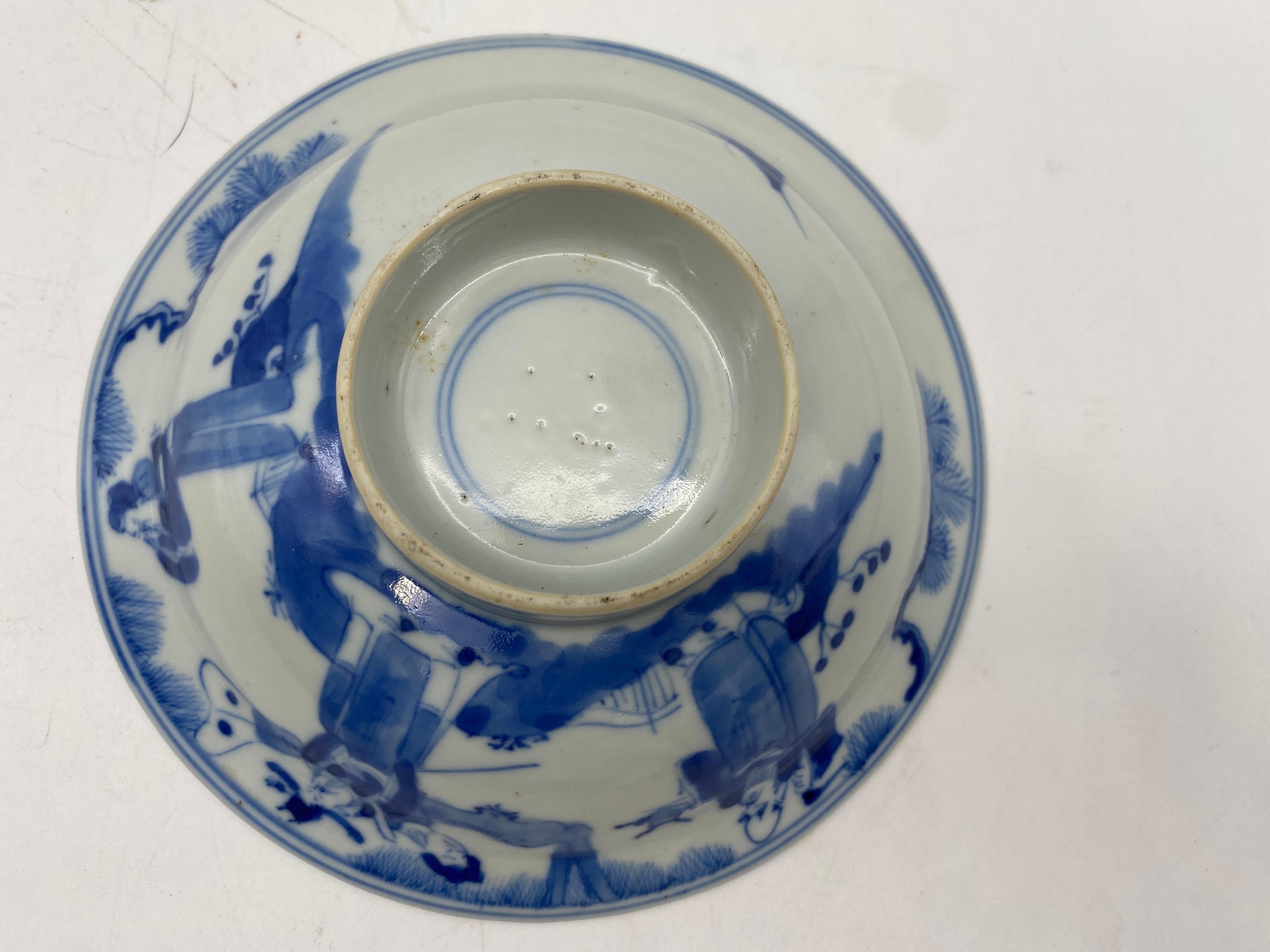 Carved Antique Pair of Chinese Blue and White Porcelain Bowls For Sale