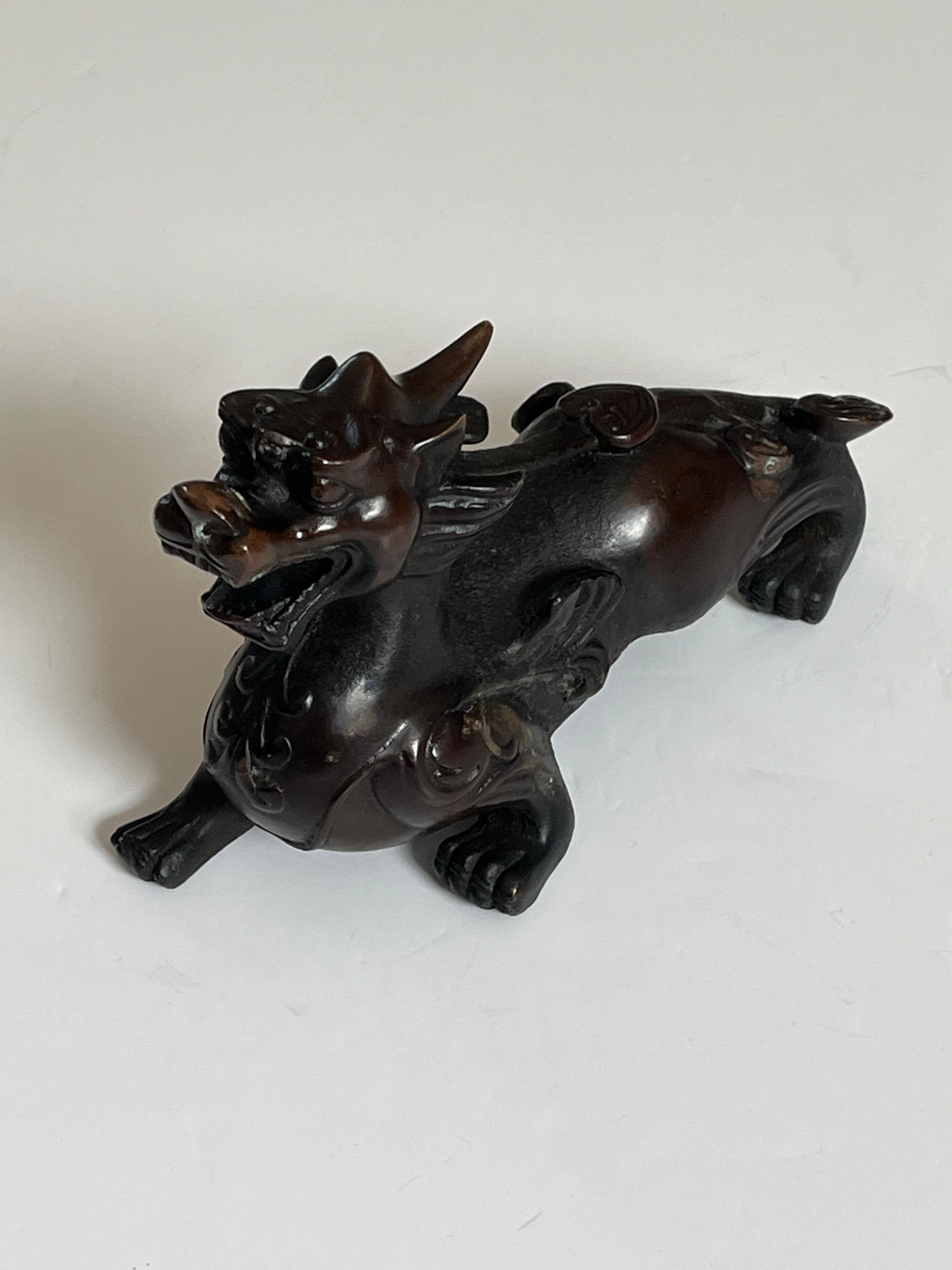 Antique PAIR of Chinese Bronze Foo Dogs with Good Detail and colour, early 20thC For Sale 8