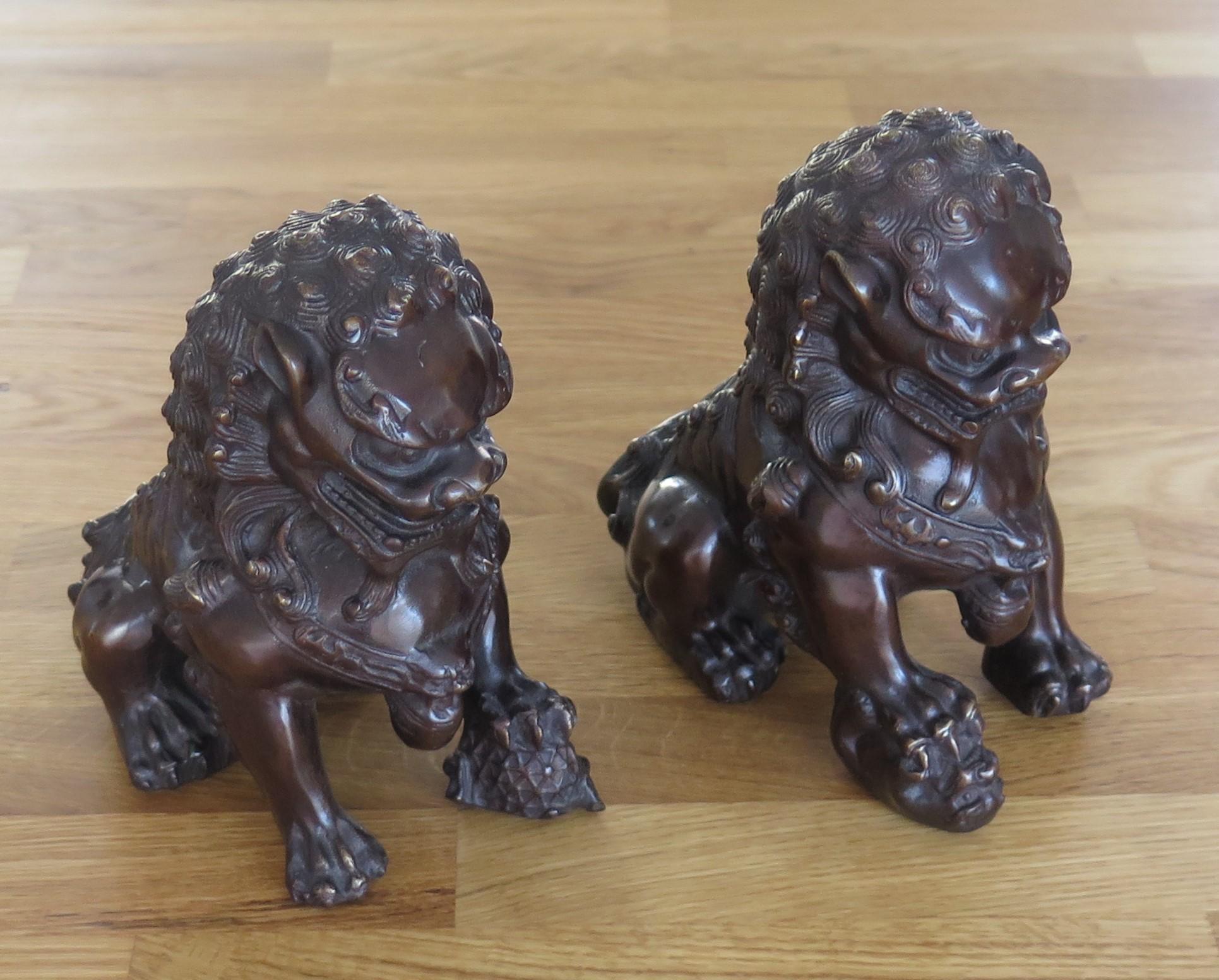 Qing Pair of Chinese Bronze Foo or Lion Dogs Good Detail, Circa 1920s