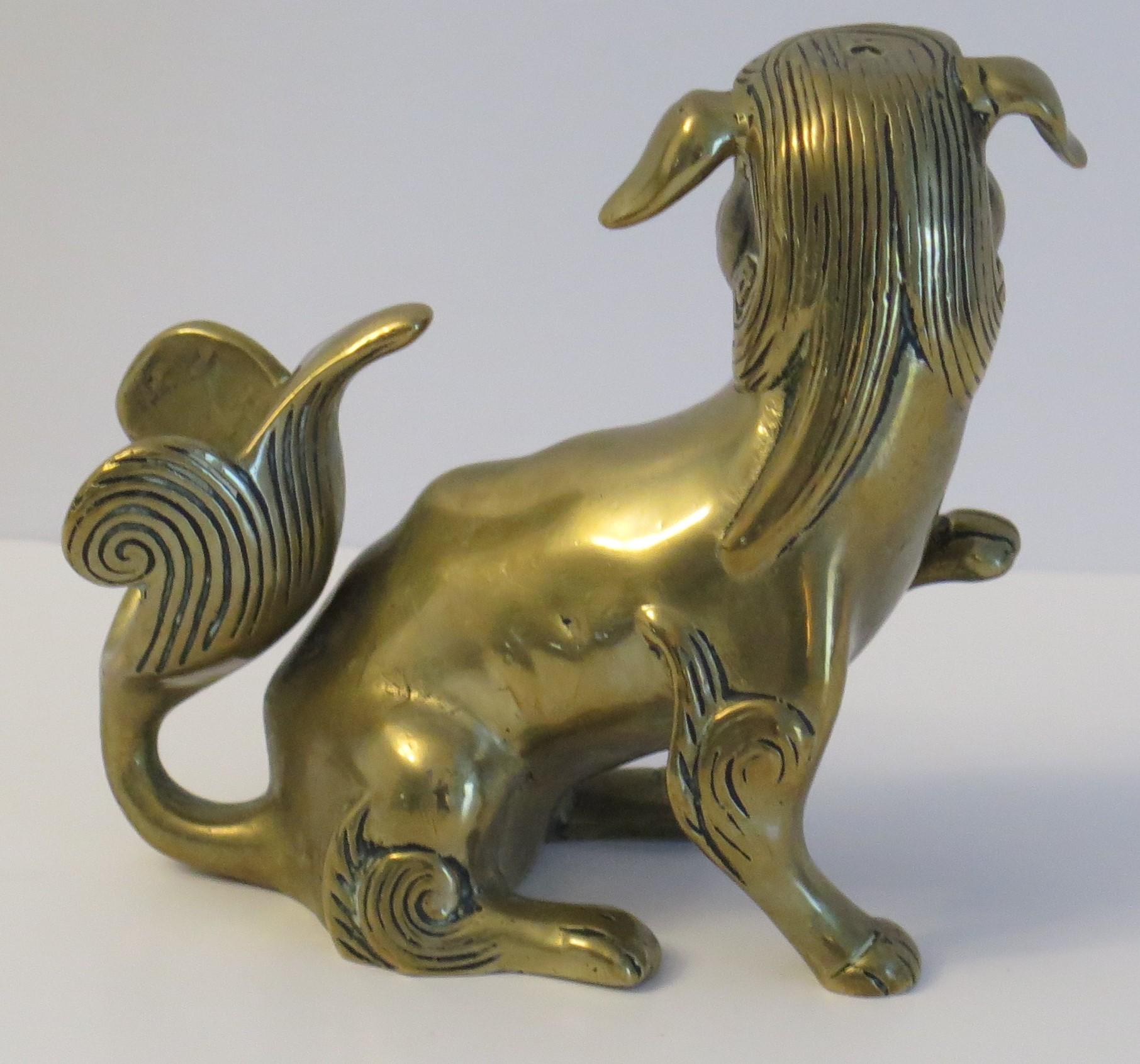 Antikes Paar chinesischer Bronze- Foo-Hunde, gut detailliert, Qing, frühes 19. Jahrhundert im Angebot 7