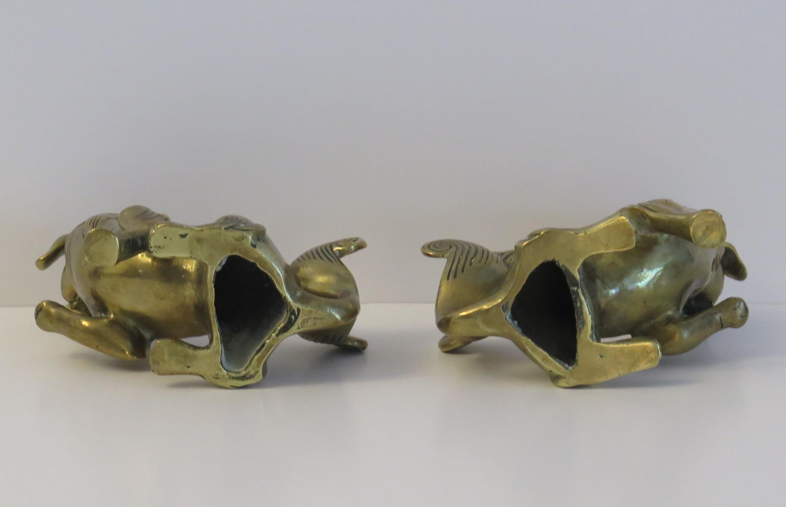 Antiguo PAR de Bronce chino Foo Perros buen detalle, Qing principios del siglo 19 en venta 11