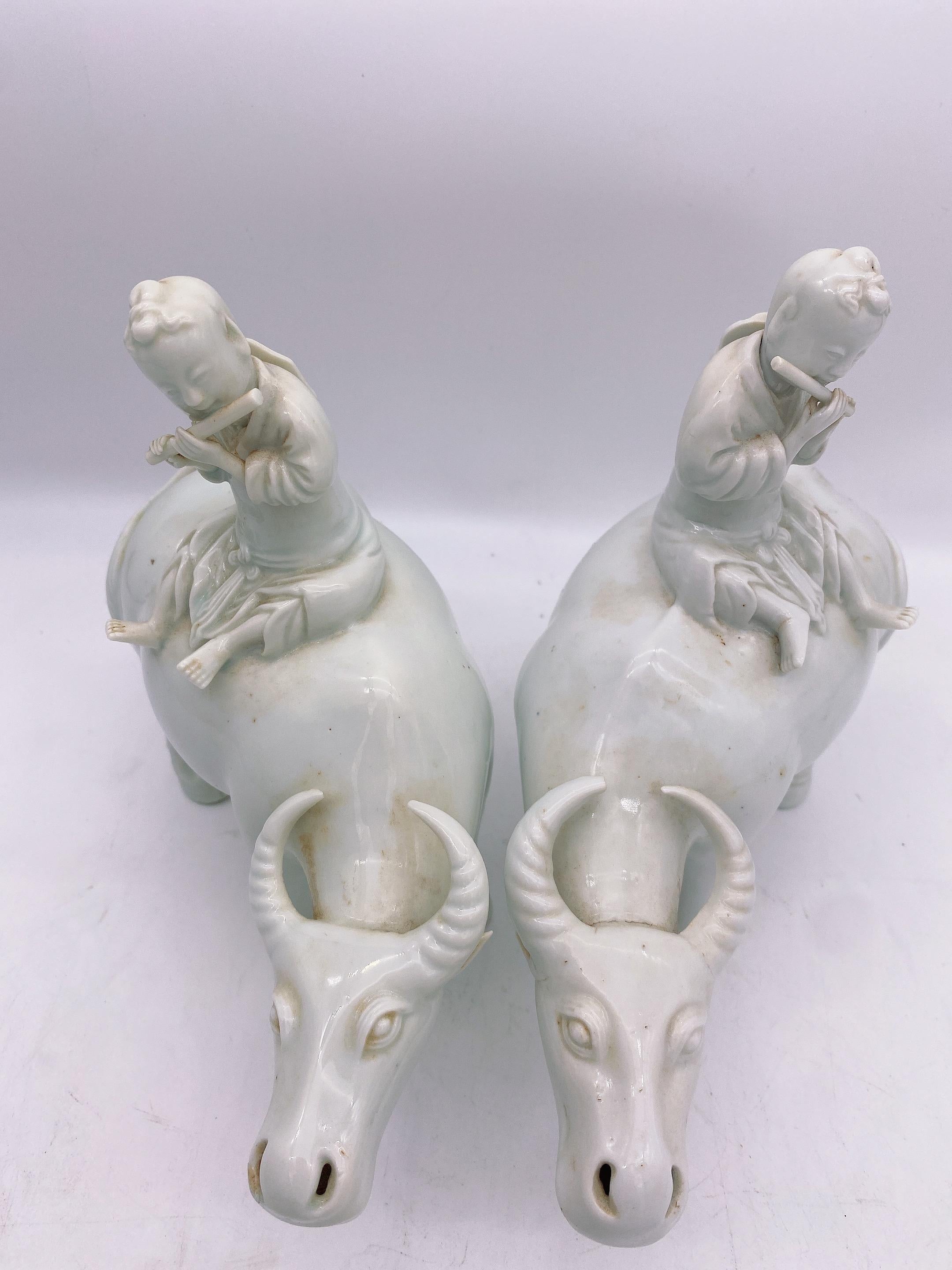 Antique Pair of Chinese Dehua Porcelain Figures of Boys on Water Buffalos For Sale 6