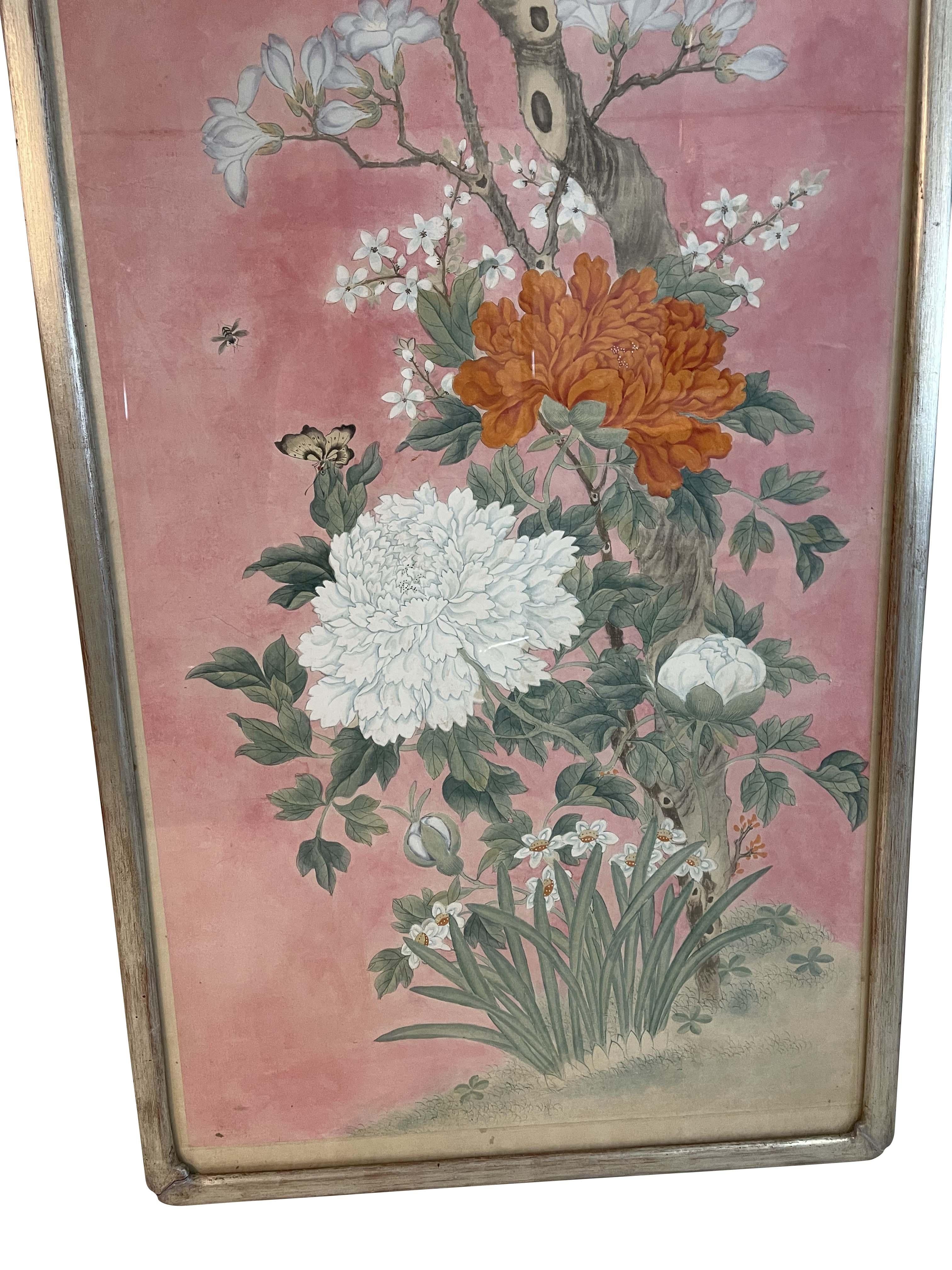 Ancienne paire d'aquarelles chinoises roses botaniques en bois de chien dans des cadres en argent  en vente 6