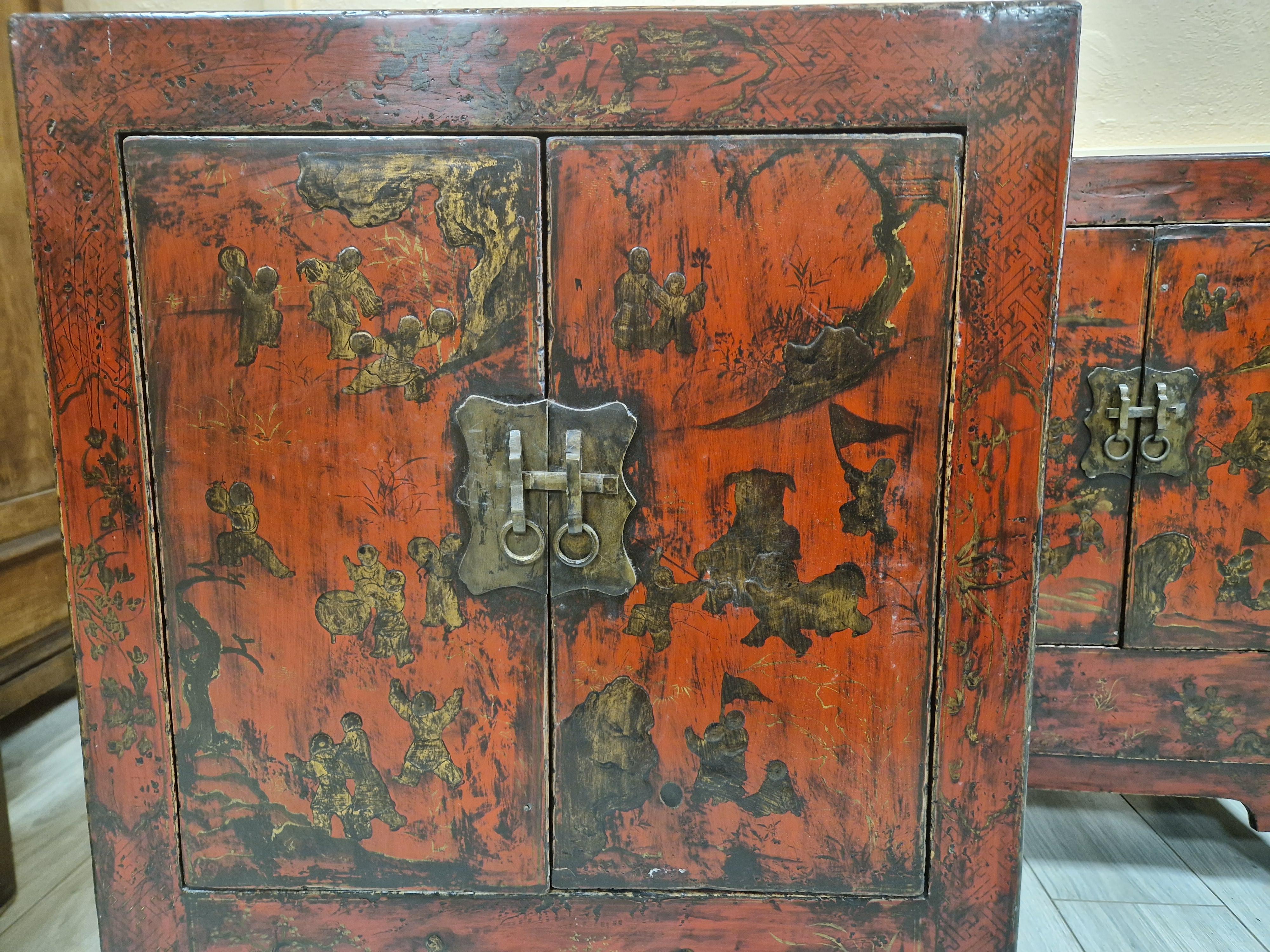 Antique Pair of Chinese Qing Dynasty Nightstands In Good Condition In Buxton, GB