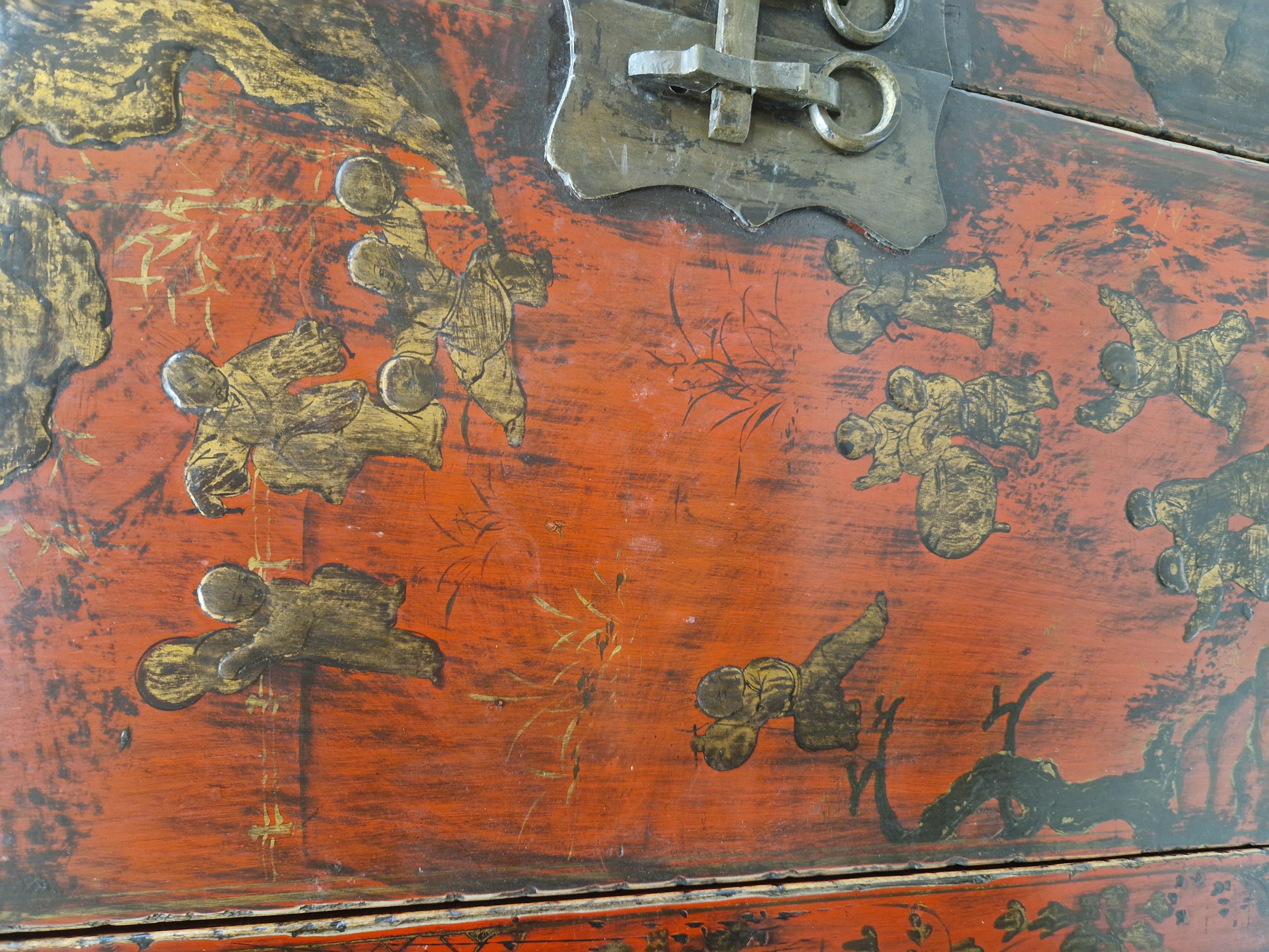 Antique Pair of Chinese Qing Dynasty Nightstands 2