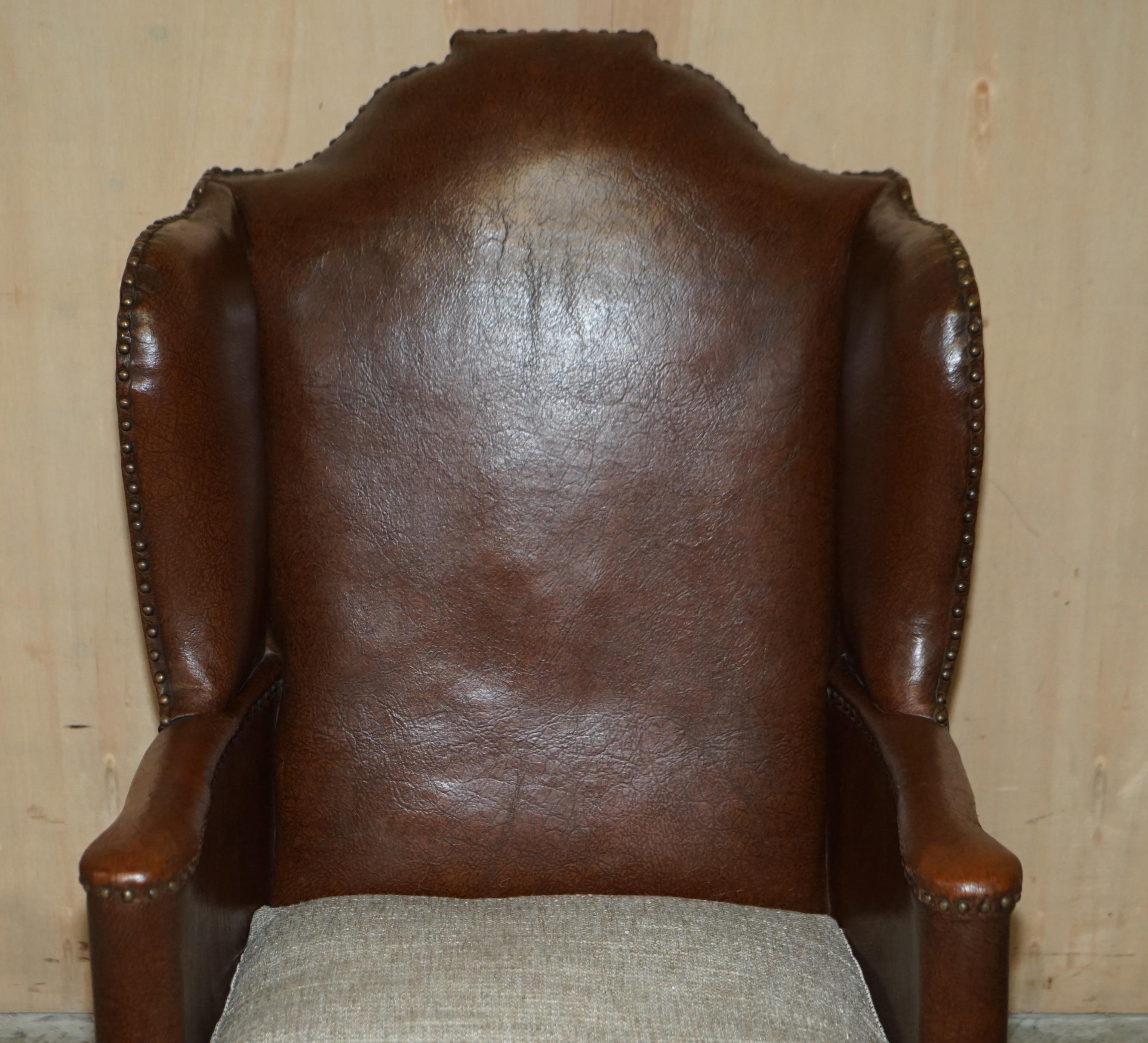 English Antique Pair of circa 1880 William Morris Carved Legged Wingback Armchairs For Sale