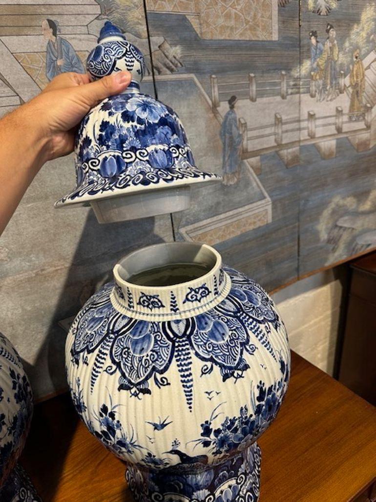 Antique Pair of Delft Blue Porcelain Lidded Vases For Sale 2