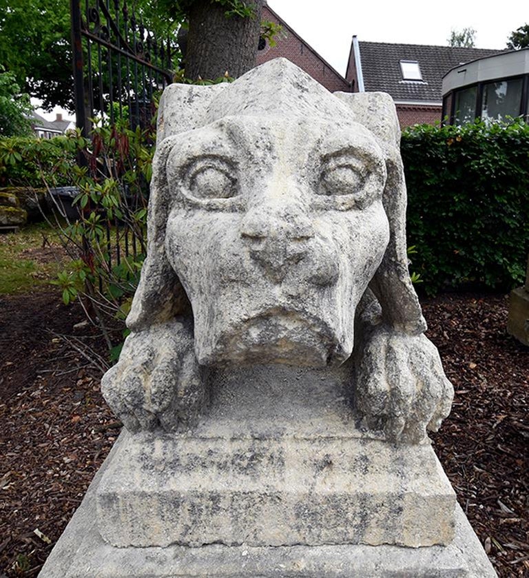 Antique Pair of Dog Statues from France 19th Century For Sale at 1stDibs