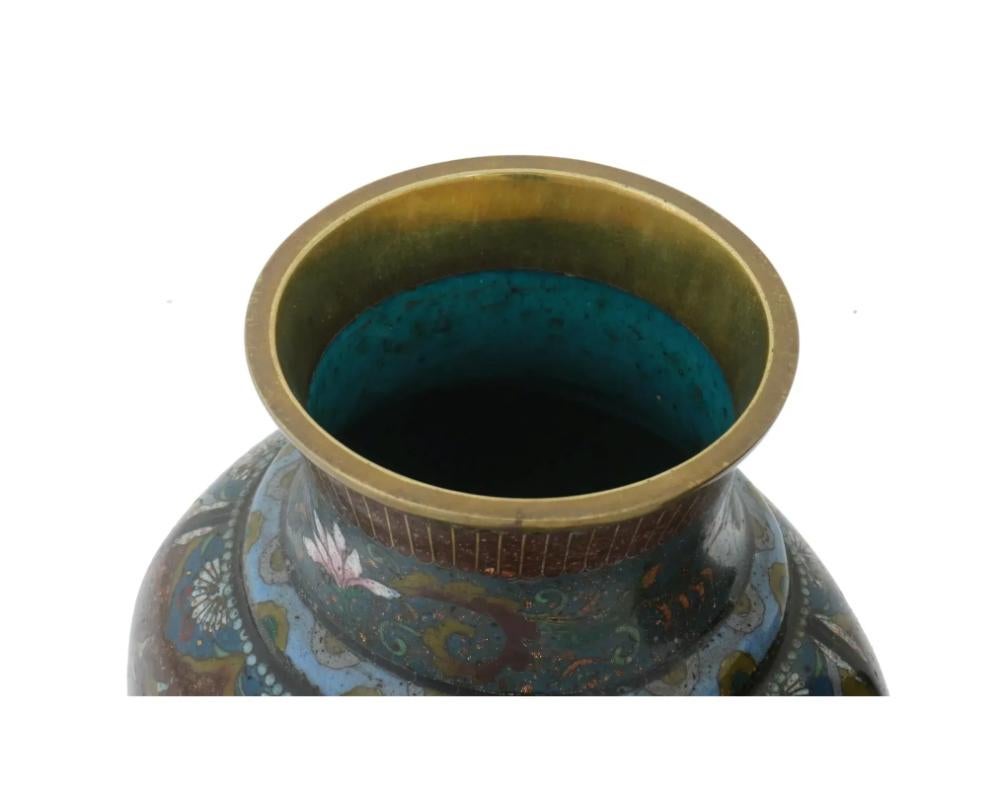 Ancienne paire de vases japonais Phoenix Bird, en émail cloisonné et pierre d'or, du début de l'ère Meiji en vente 2