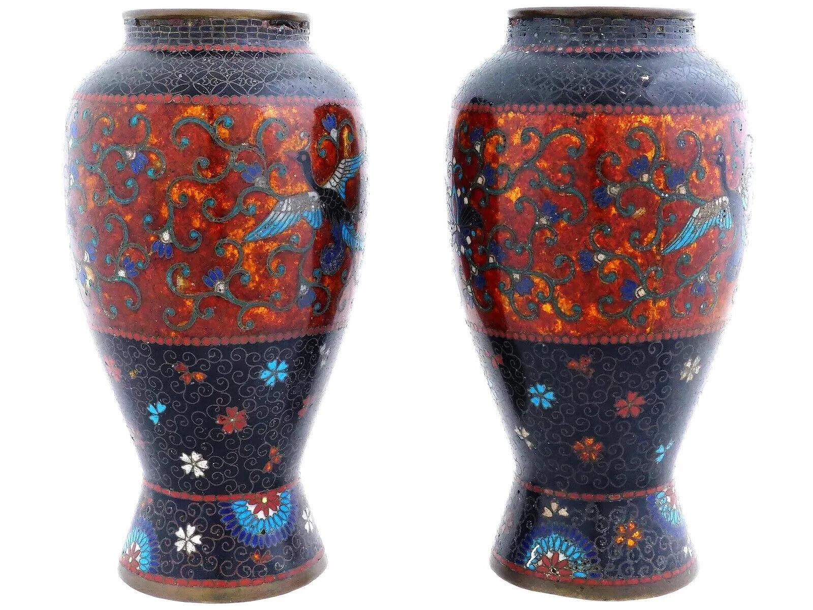 Antikes Paar japanischer Cloisonné-Emaille-Vasen aus der frühen Meiji-Zeit der Namikawa-Schule, Namikawa-Schule im Zustand „Gut“ im Angebot in New York, NY