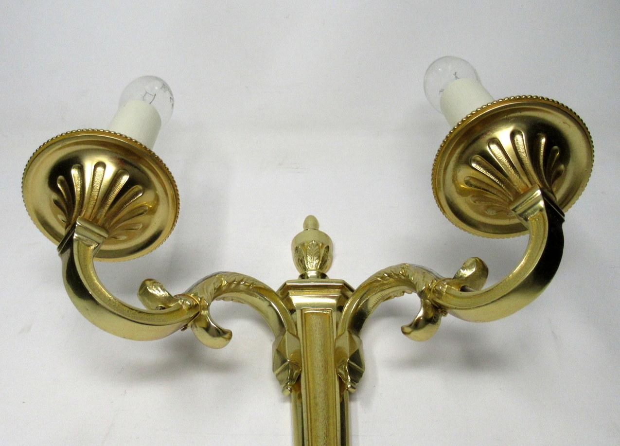 Antique Pair of English Gilt Bronze Twin Light Wall Candle Sconces, 19th Century In Good Condition In Dublin, Ireland