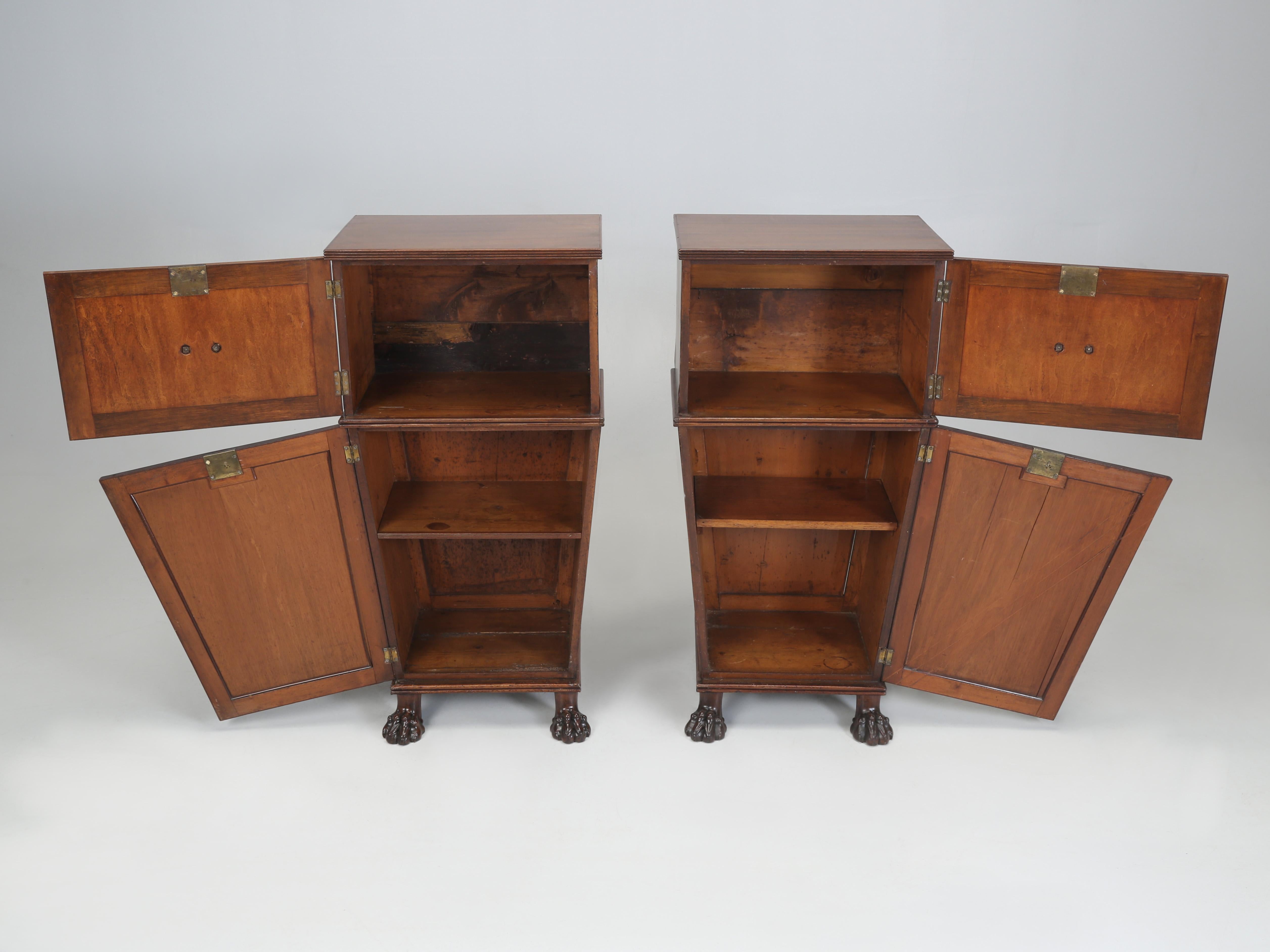 Antique Pair of English Mahogany Cellarettes circa Mid-1800s with Lion Paw Feet For Sale 10