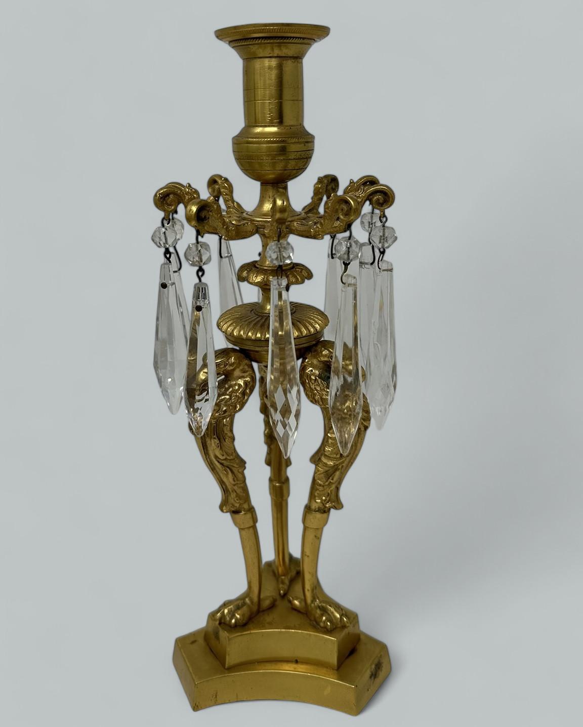 Antica coppia di candelieri inglesi Regency Ormolu Bronze Lusters Candelabro in vendita 2