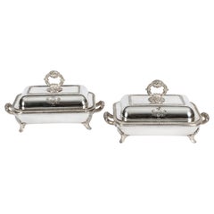 Antique Pair of English Silver Plated Entrée Dishes, Mid-19th Century