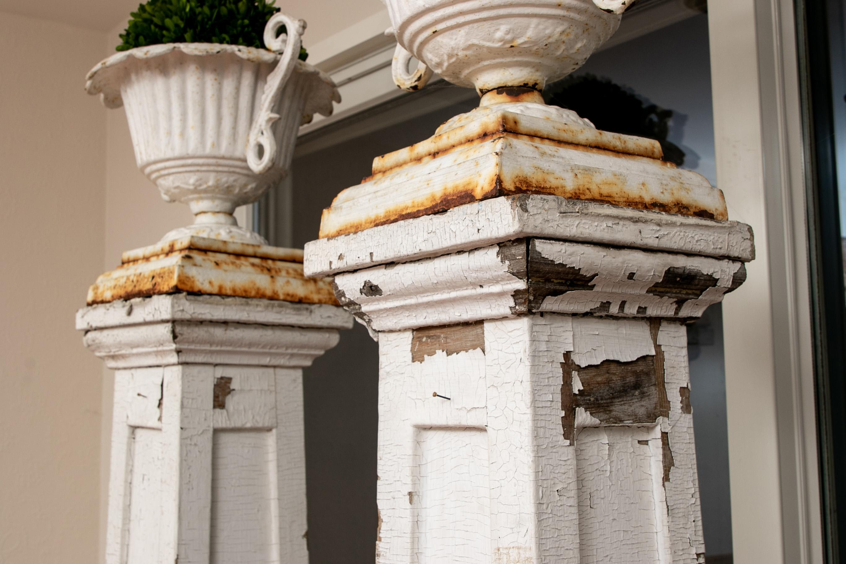 Antique Pair of Entrance Pilasters with Urns  In Good Condition In Bridgeport, CT