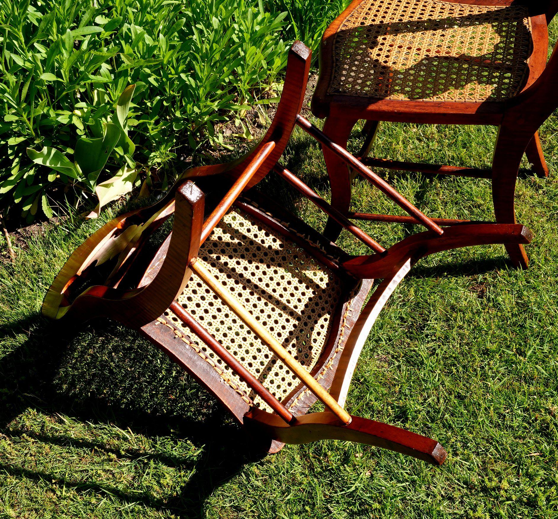 Antique Pair of Federal Tiger Maple & Bird's Eye Cane Seat Dinning Charis For Sale 3