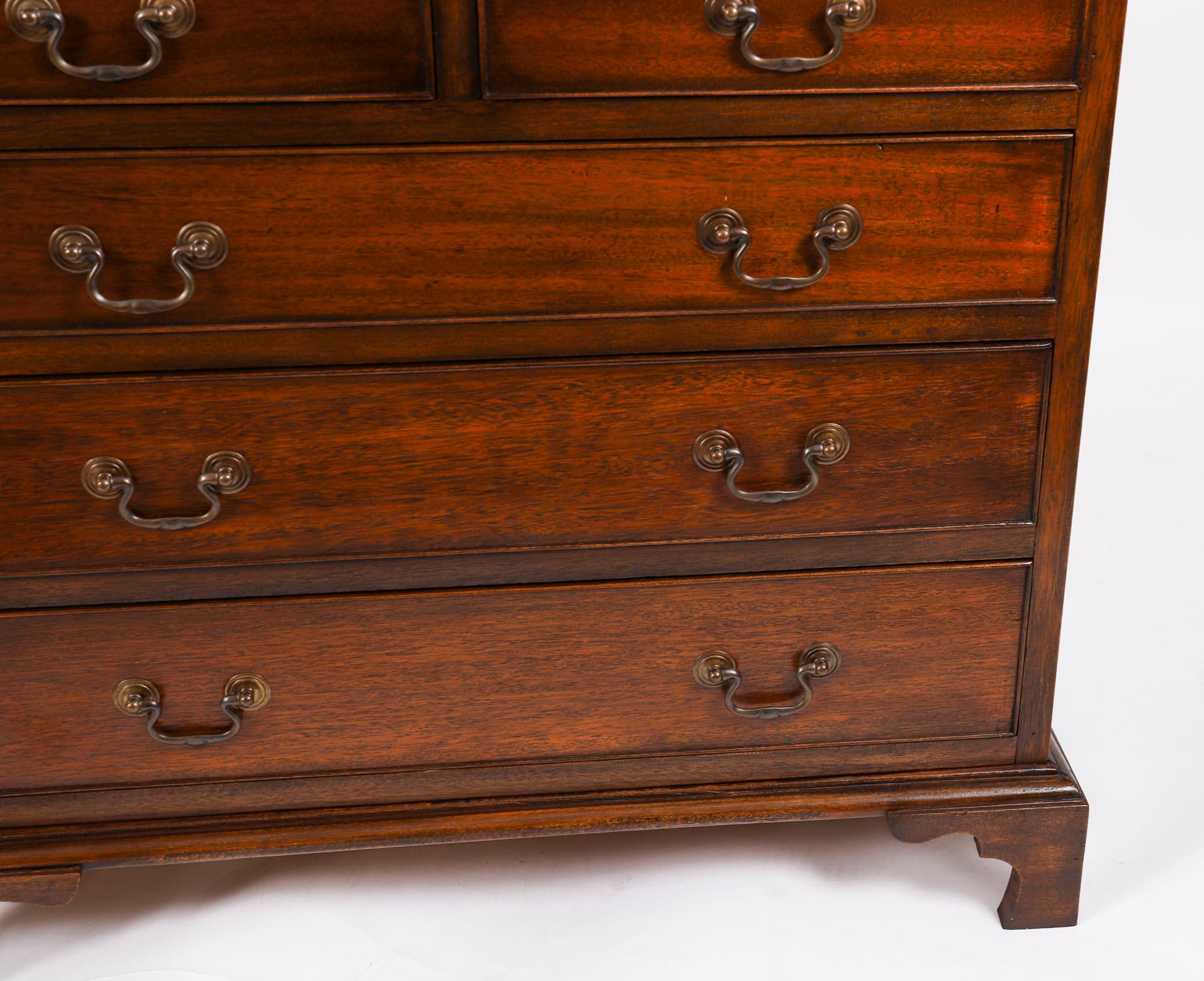 Antique Pair of Flame Mahogany Bedside Chests Cabinets Mid 20th Century For Sale 1