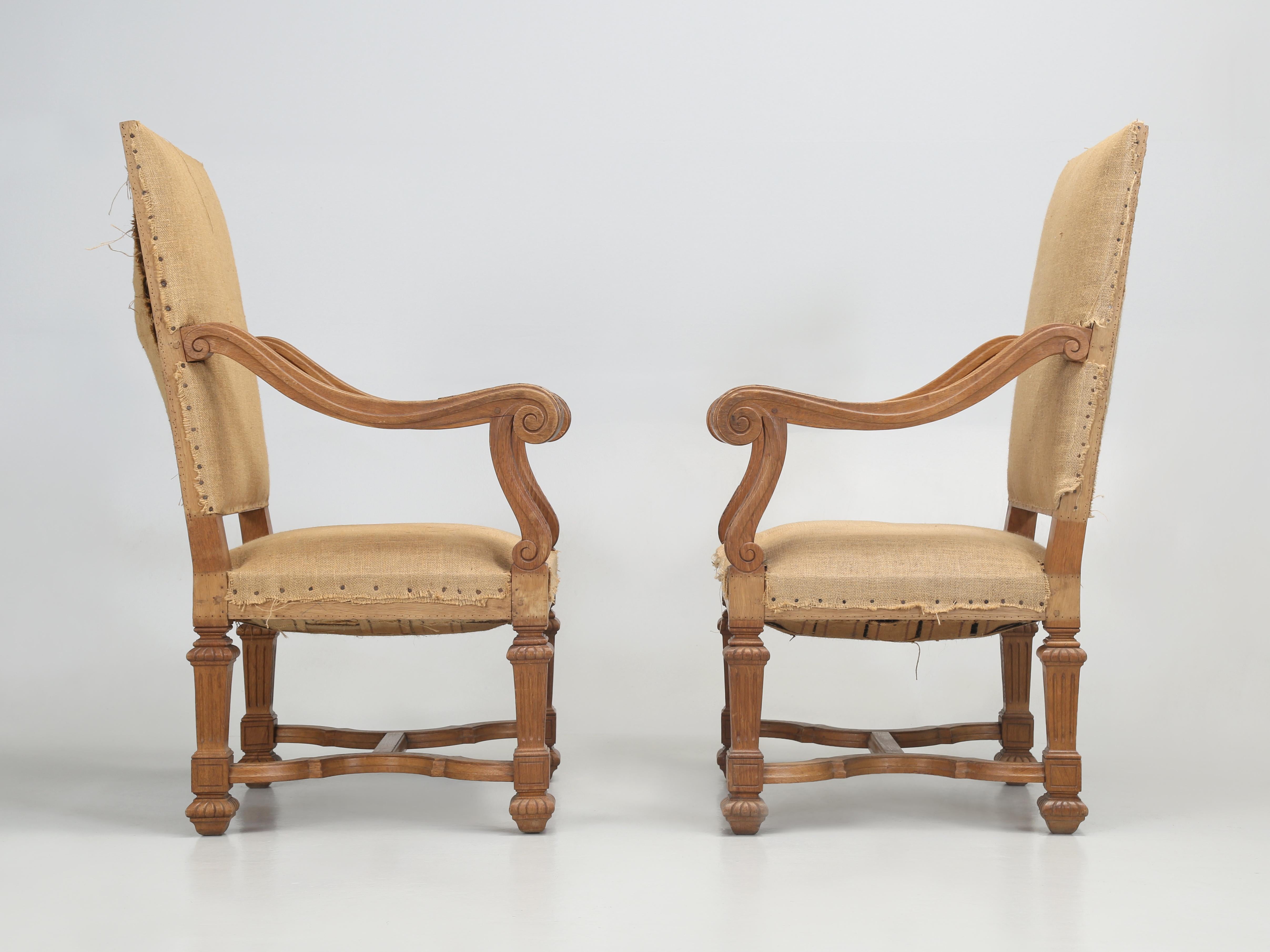 Antique Pair of French Armchairs in White Oak circa 1900 Require Restoration For Sale 6