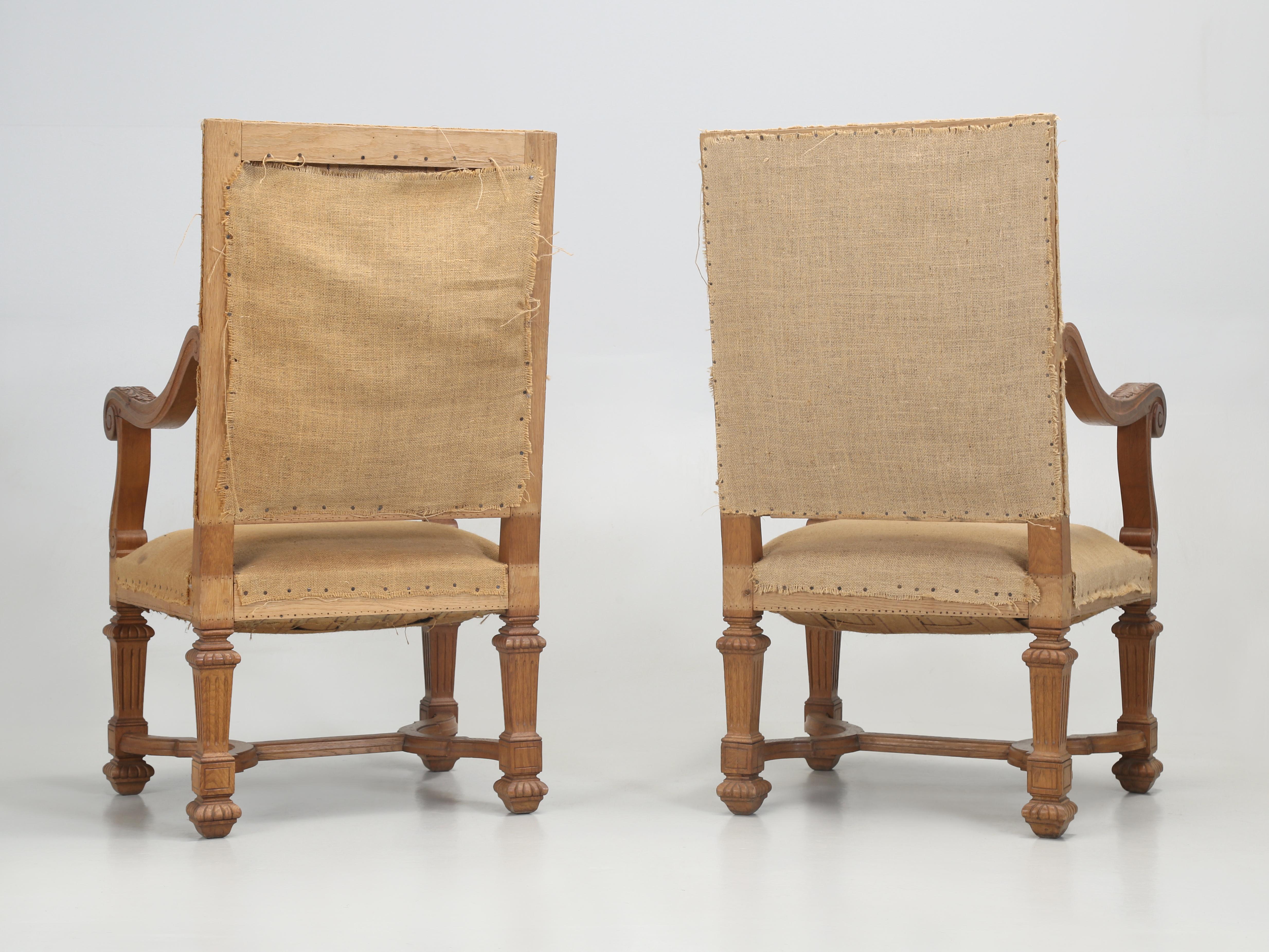 Antique Pair of French Armchairs in White Oak circa 1900 Require Restoration For Sale 7