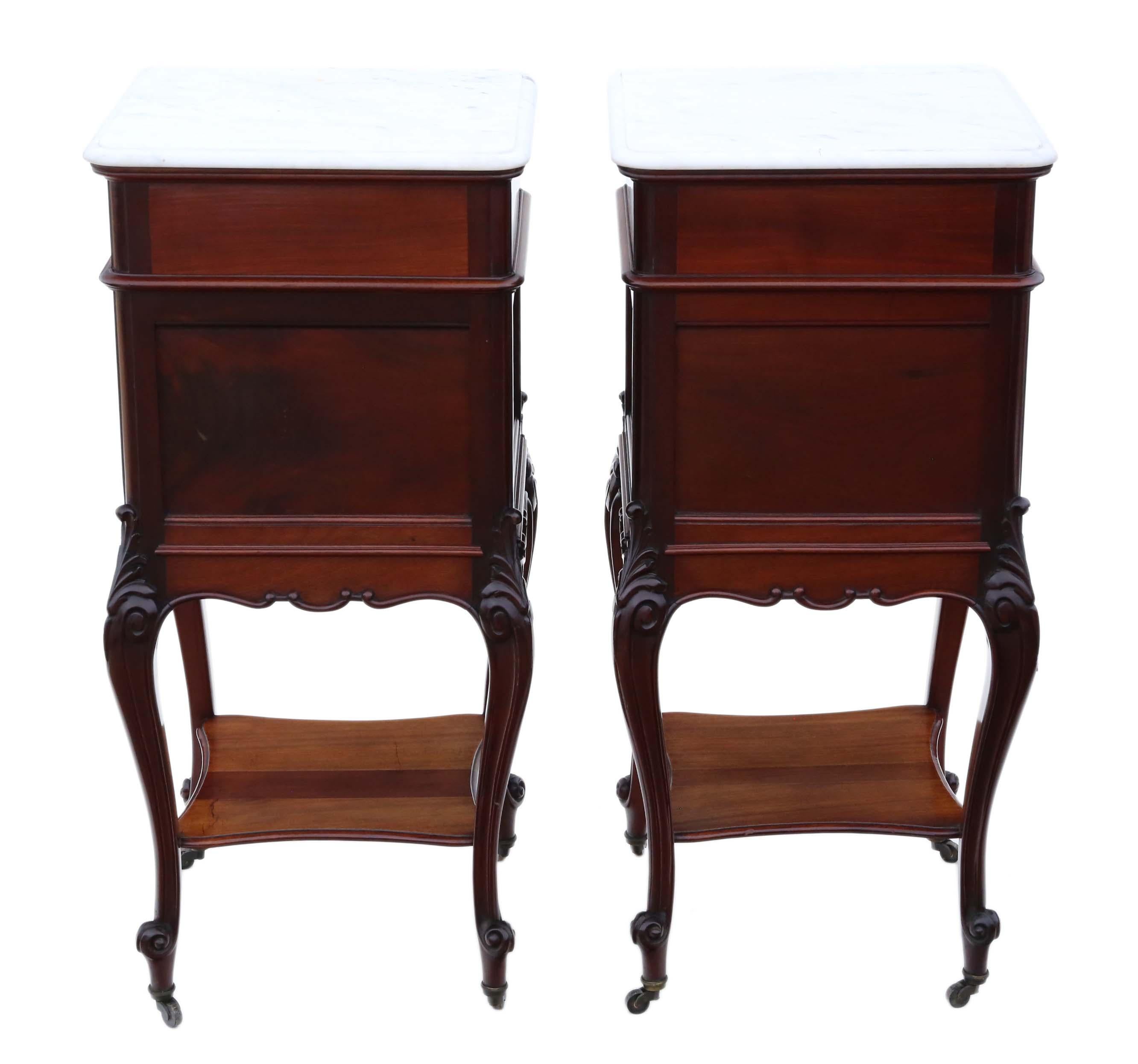 Ancienne paire de tables de chevet françaises, armoires et plateaux en marbre en vente 3