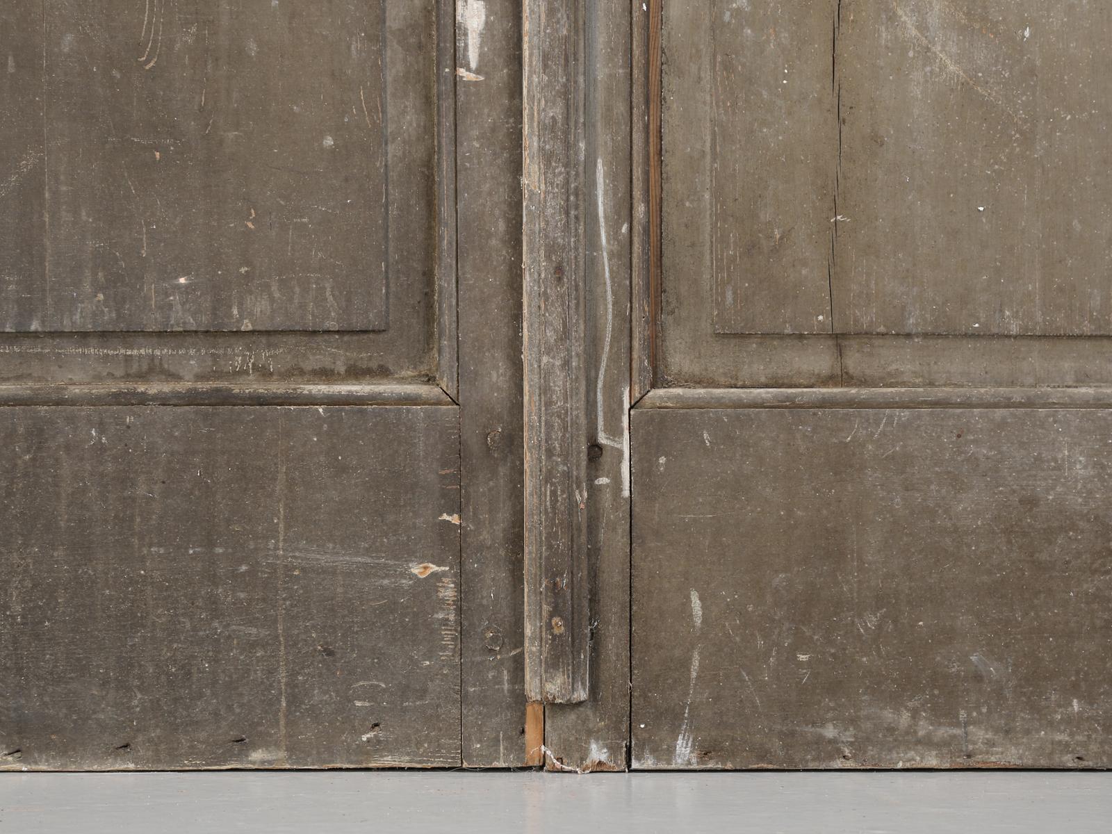 Paire de portes françaises anciennes en peinture d'origine:: non restaurées 14