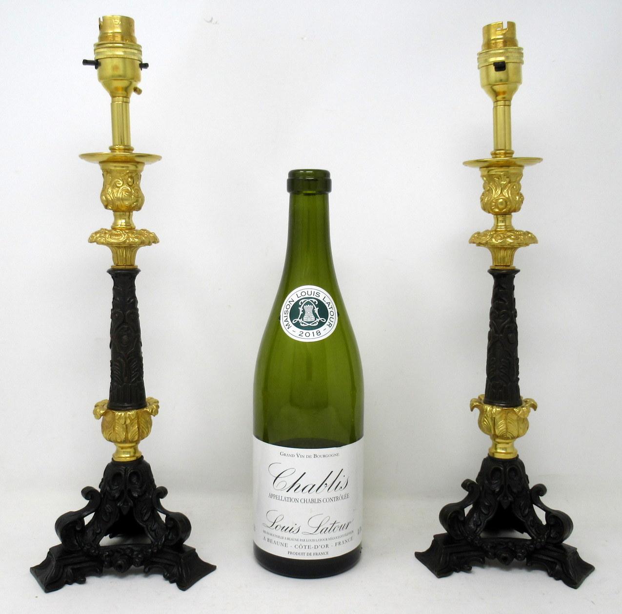 Antique Pair of French Doré Bronze Neoclassical Ormolu Gilt Candlestick Lamps In Good Condition In Dublin, Ireland