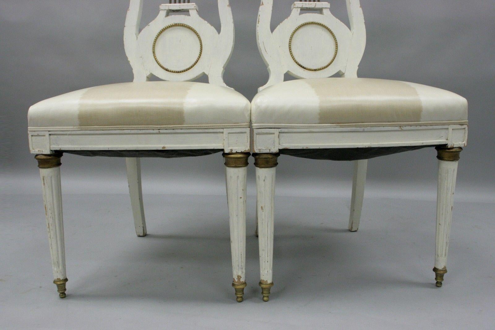 Antikes Paar französischer Empire-Beistellstühle im neoklassizistischen Louis-XVI-Stil mit Harfeisenrückenlehne, antik im Angebot 5