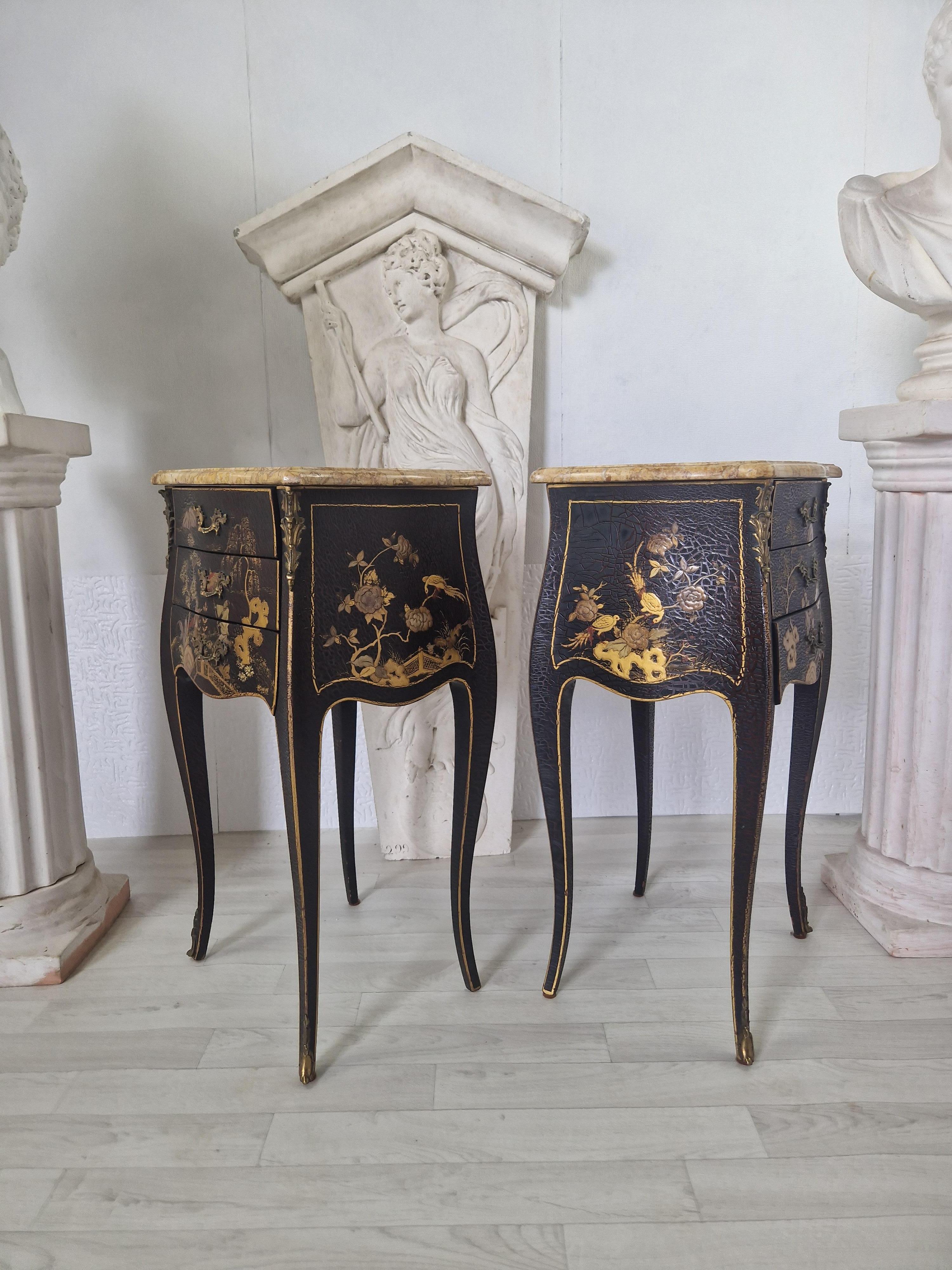 Antique Pair of French Louis XV Chinoiserie Nightstands For Sale 6