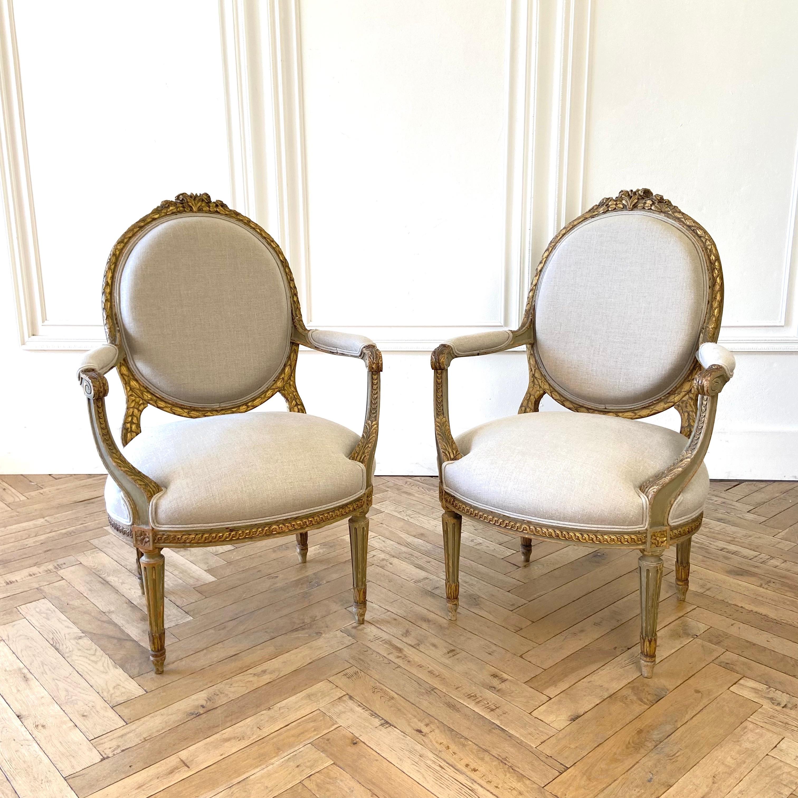 Antique Pair of French Louis XVI Style Arm Chairs Original Paint and Giltwood For Sale 6