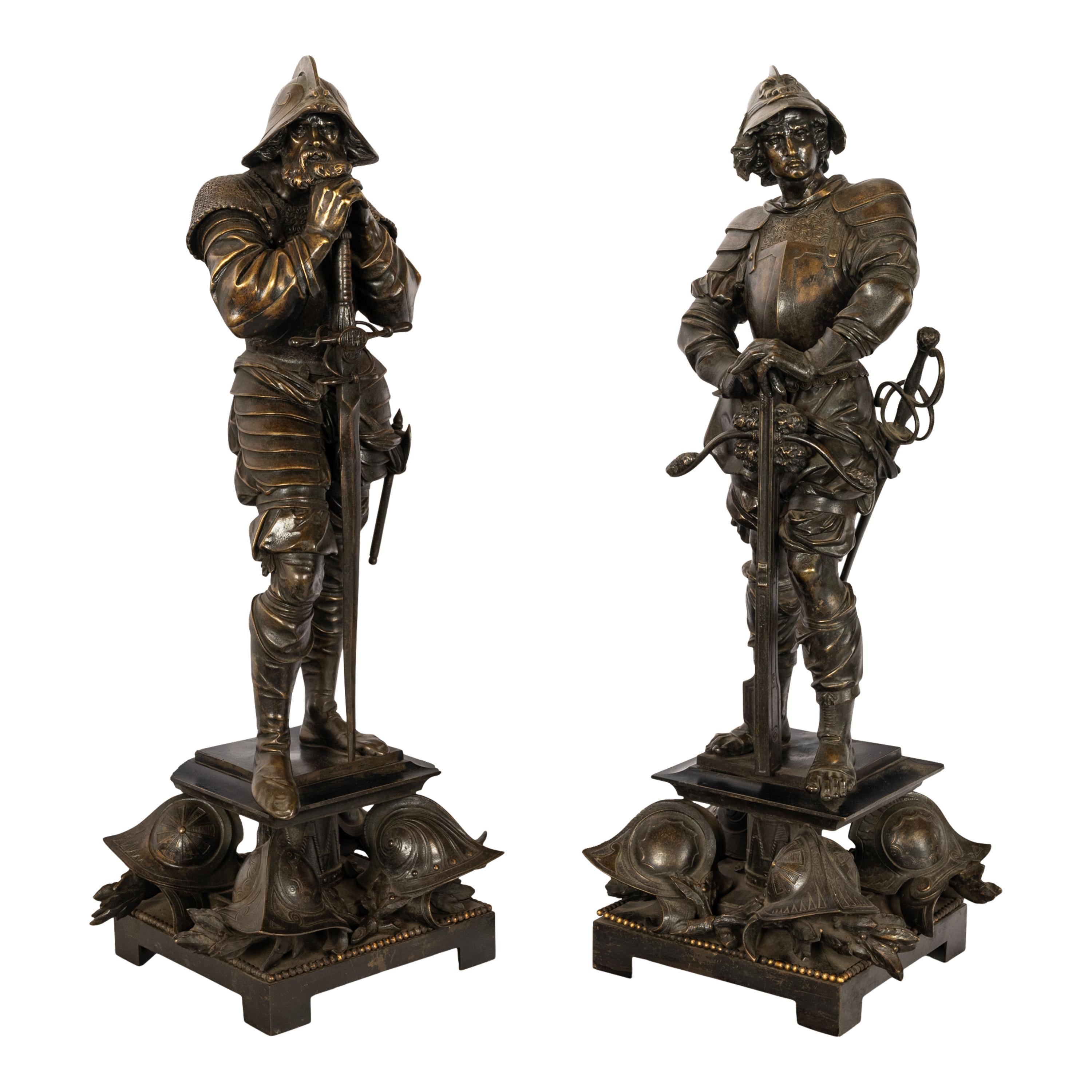 Antiguo par de estatuas de soldados franceses neorrenacentistas de bronce Esculturas 1840 Renacimiento renacentista