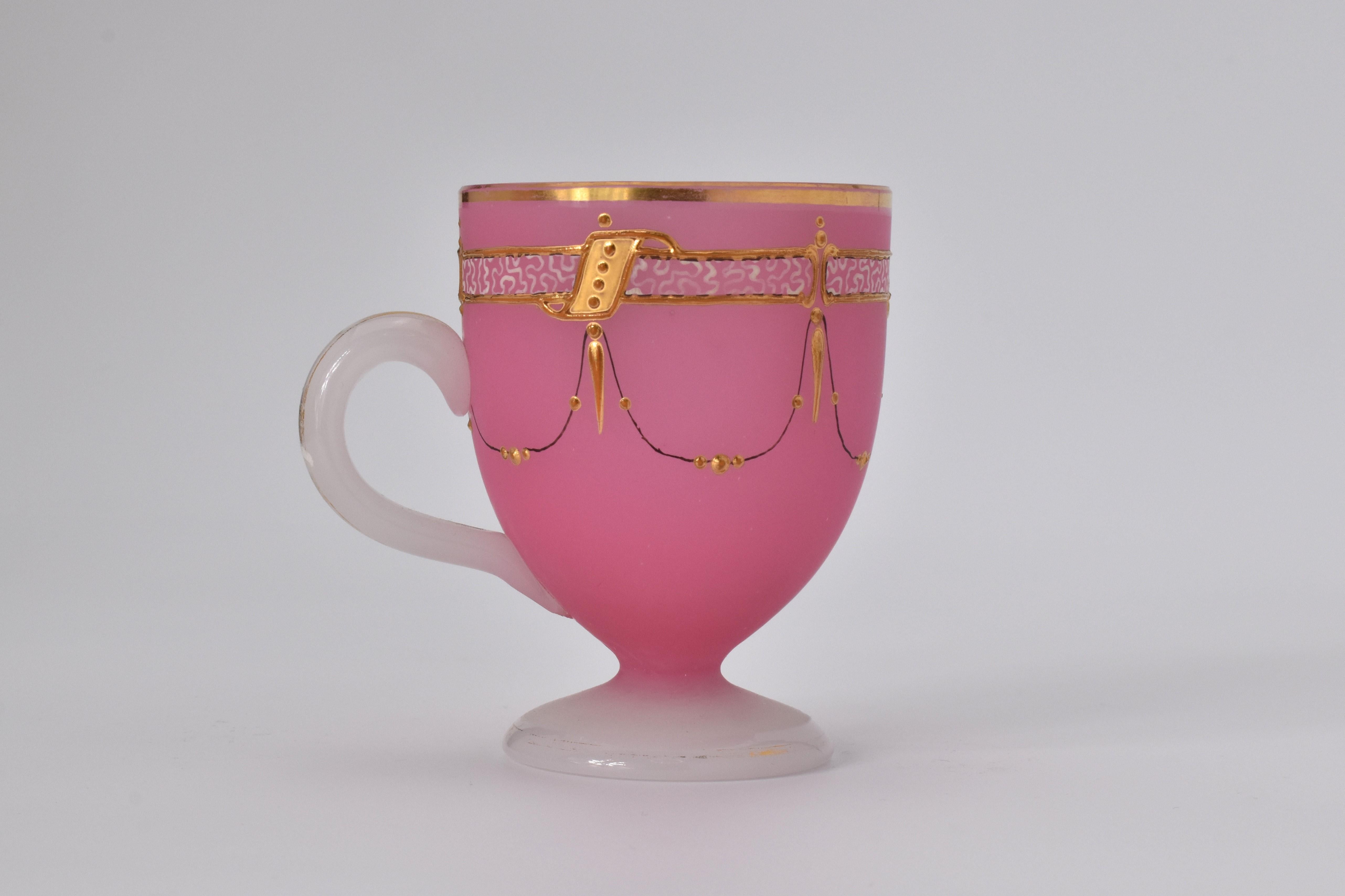Antique Pair of French Opaline Enamelled Glass Tea Cups,  19th Century In Good Condition For Sale In Rostock, MV