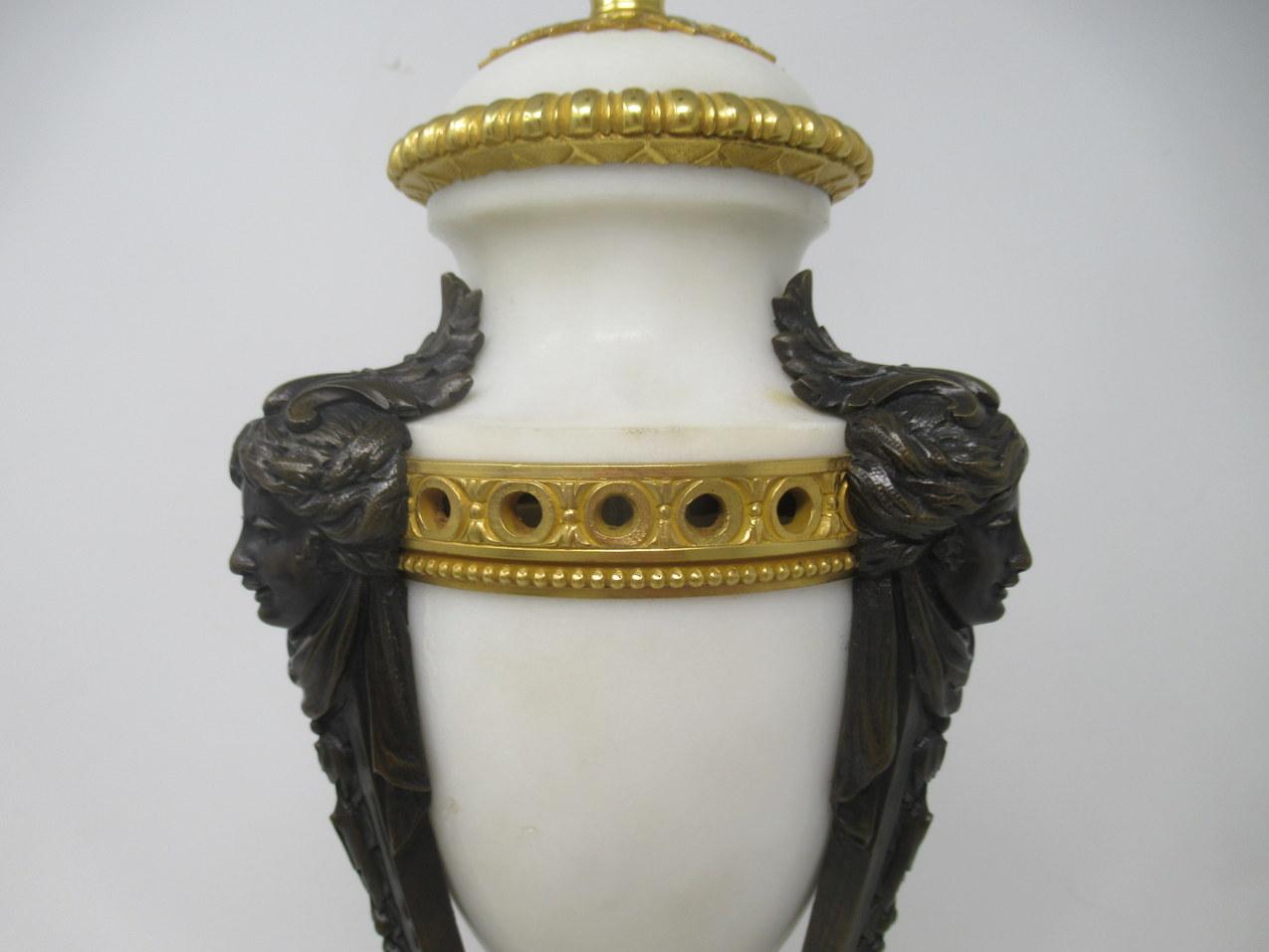 Antique Pair of French Ormolu Gilt Bronze White Cream Marble Urns Table Lamps 7