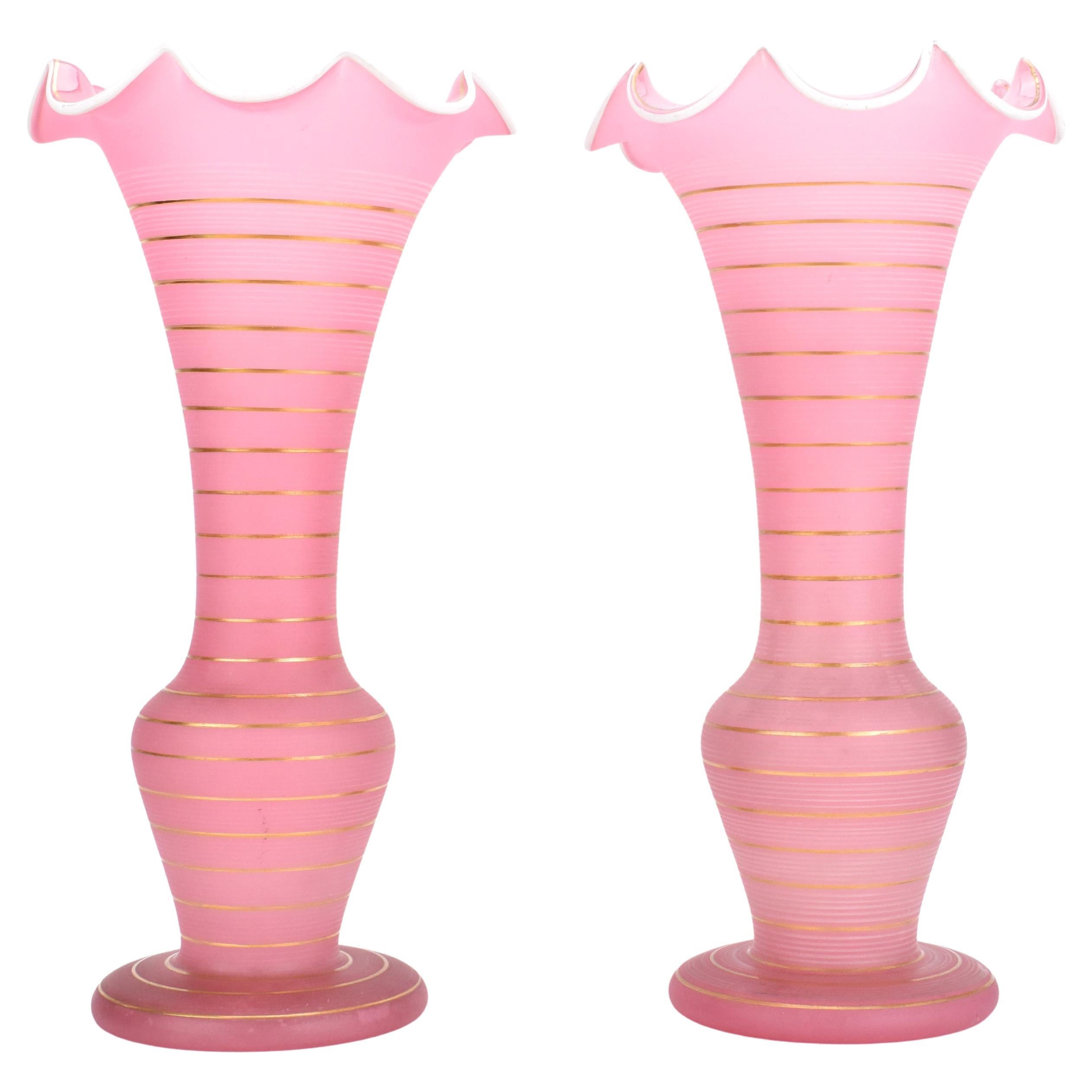 Pareja Antigua de Jarrones Franceses de Cristal Dorado Rosa Opaline, Siglo XIX