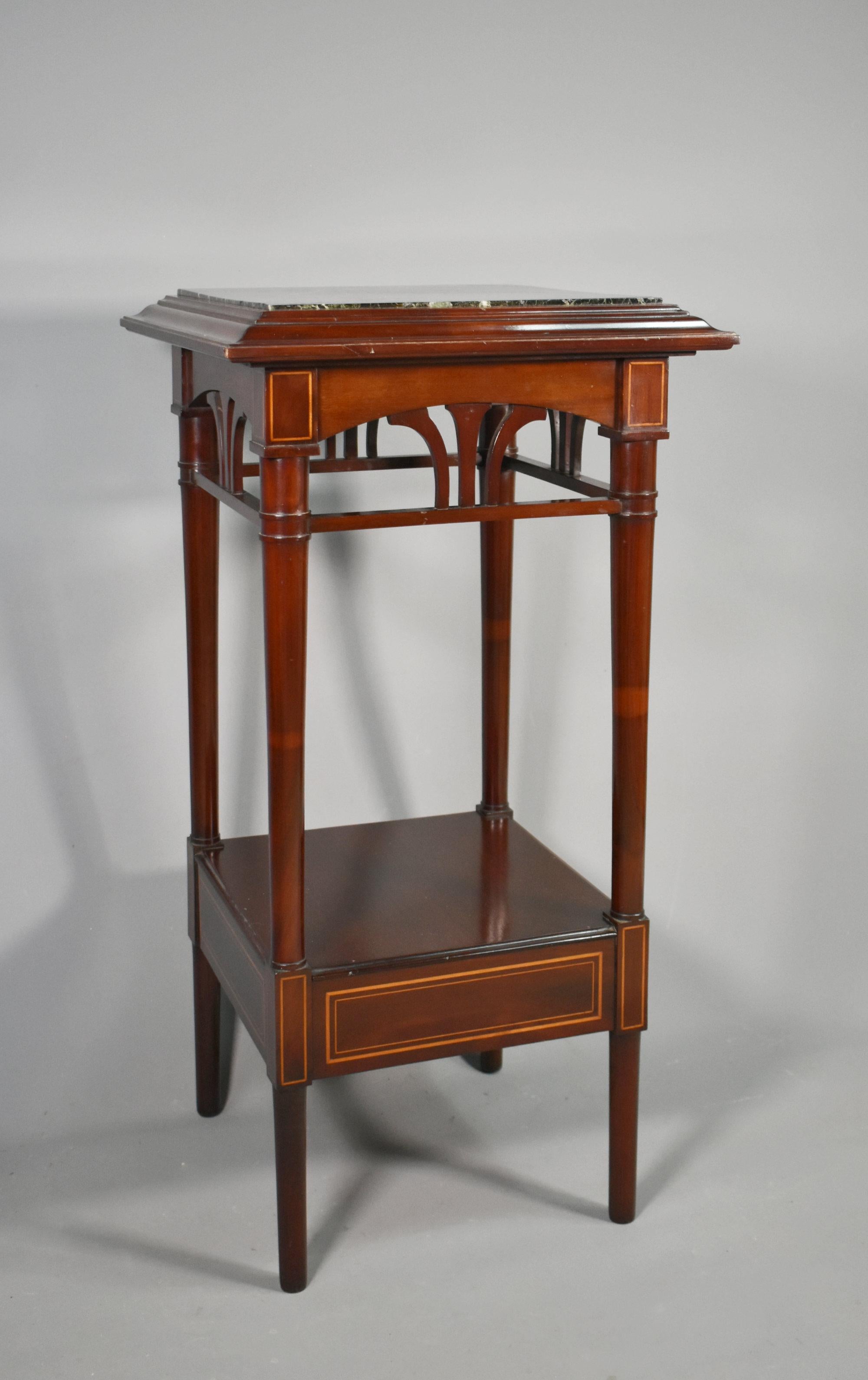 Antique Paire de guéridons Sellettes French en acajou en vente 2