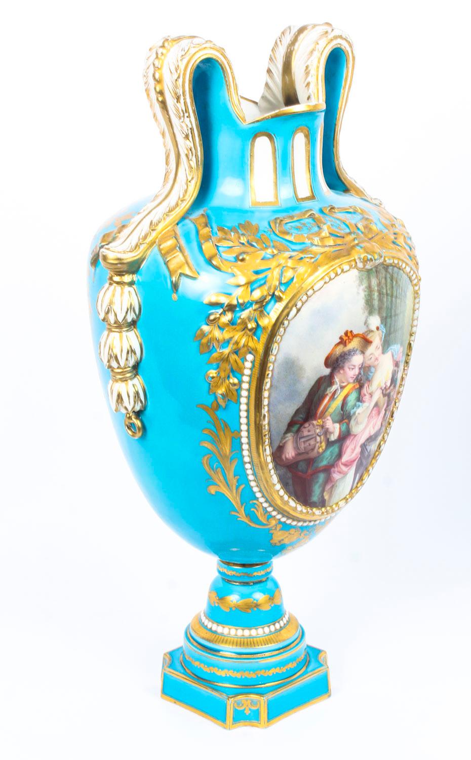 Antique Pair of French Sevres Porcelain Bleu Celeste Vases, 18th Century 1