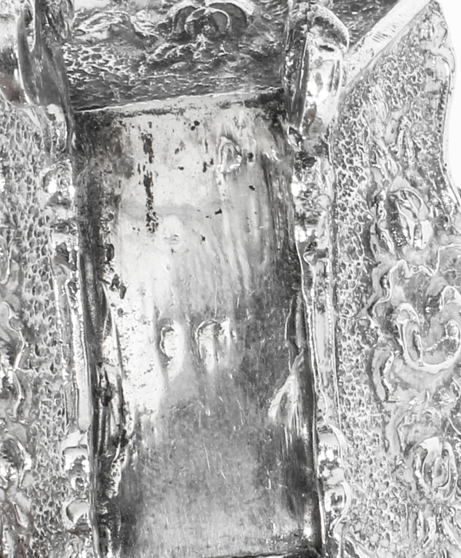 Pareja antigua de sales de plata francesas como carretillas de jardín, Siglo XIX en venta 6