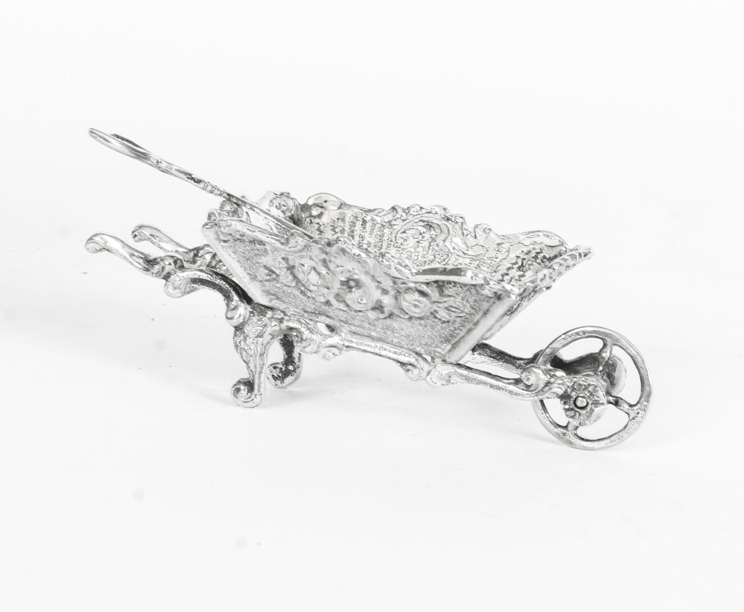 Antique Pair of French Silver Salts as Garden Wheelbarrows, 19th Century In Good Condition For Sale In London, GB