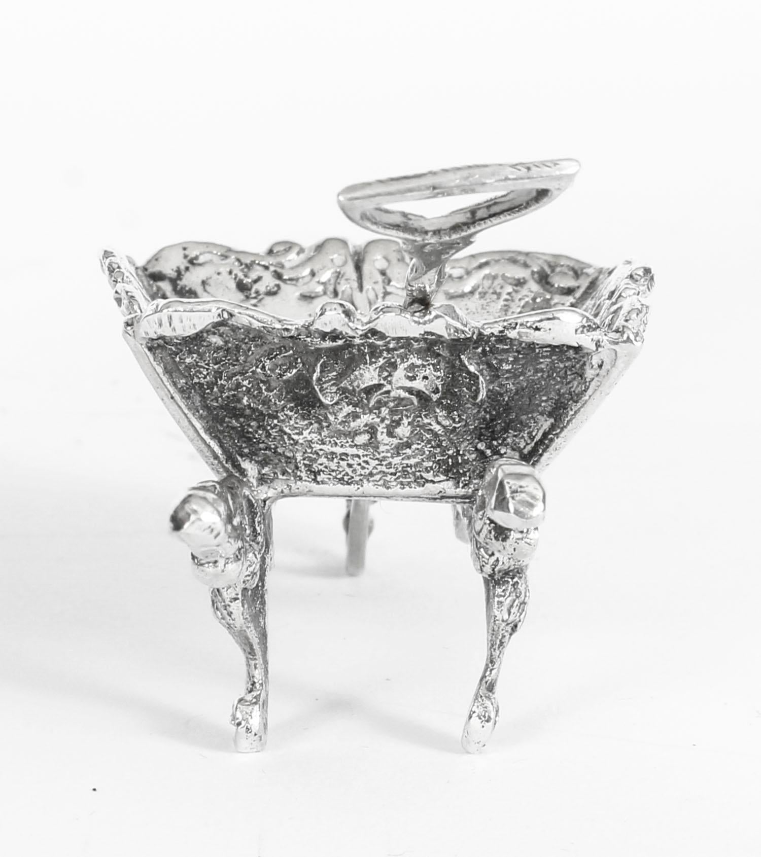 Antique Pair of French Silver Salts as Garden Wheelbarrows, 19th Century For Sale 2