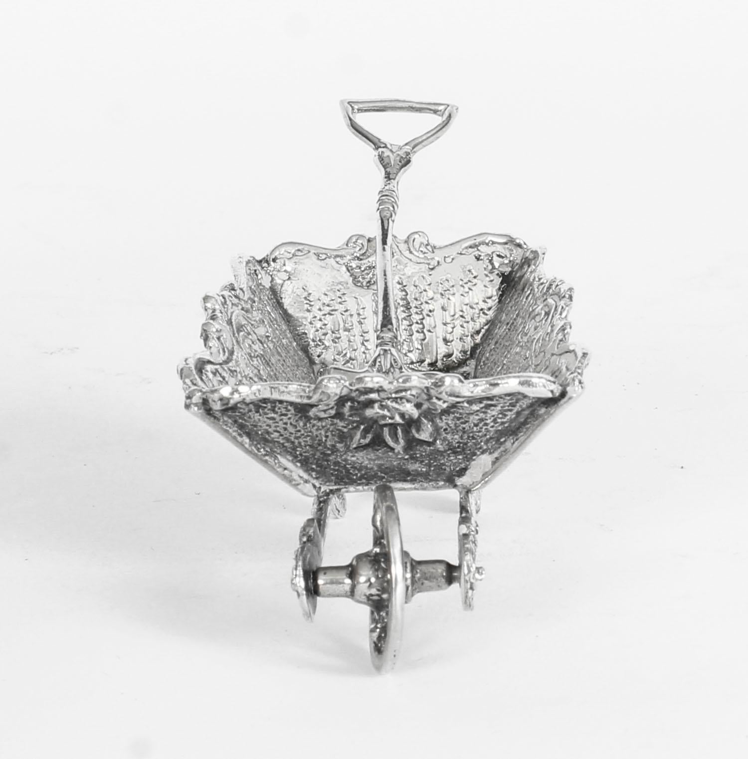 Antique Pair of French Silver Salts as Garden Wheelbarrows, 19th Century For Sale 5