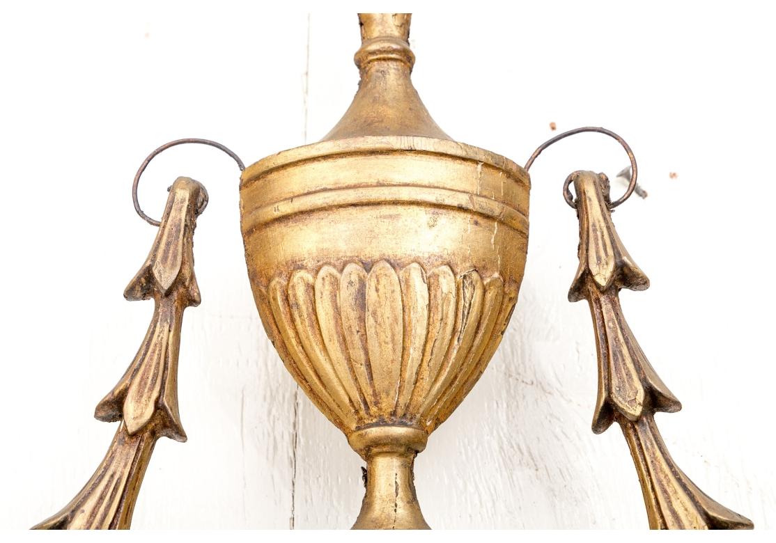 Par De Espejos Antiguos De Madera Dorada Jorge III - Proyecto De Restauración Tallado en venta