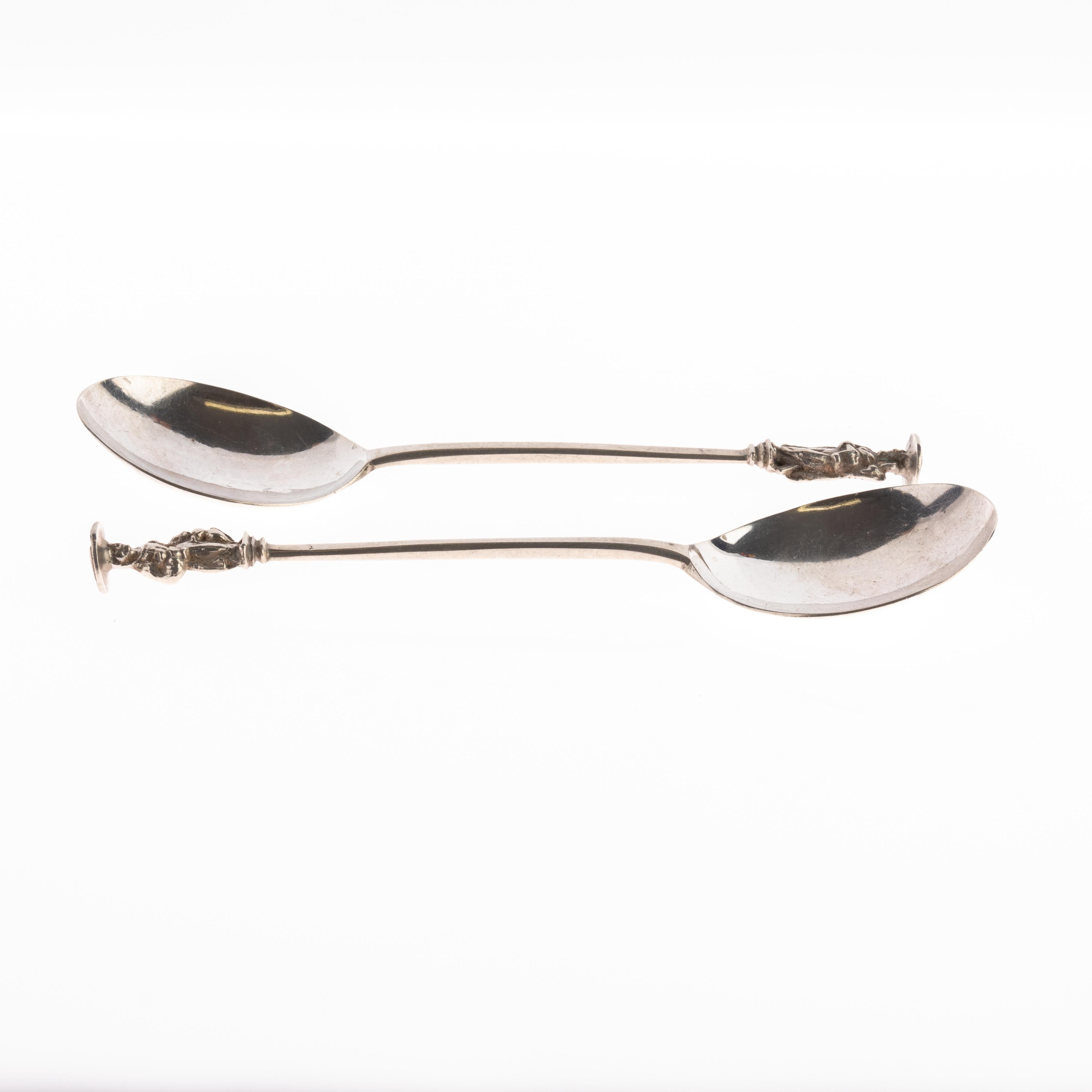Ancienne paire de cuillères d'apothicaire George III en argent poinçonnées 18ème siècle Bon état - En vente à Nottingham, GB