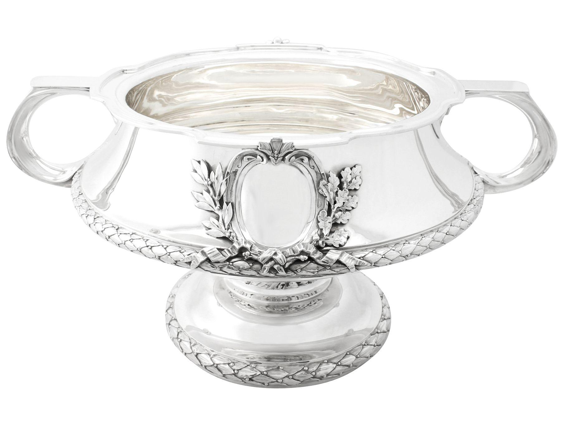 Other Antique Sterling Silver Bowls / Centrepieces For Sale
