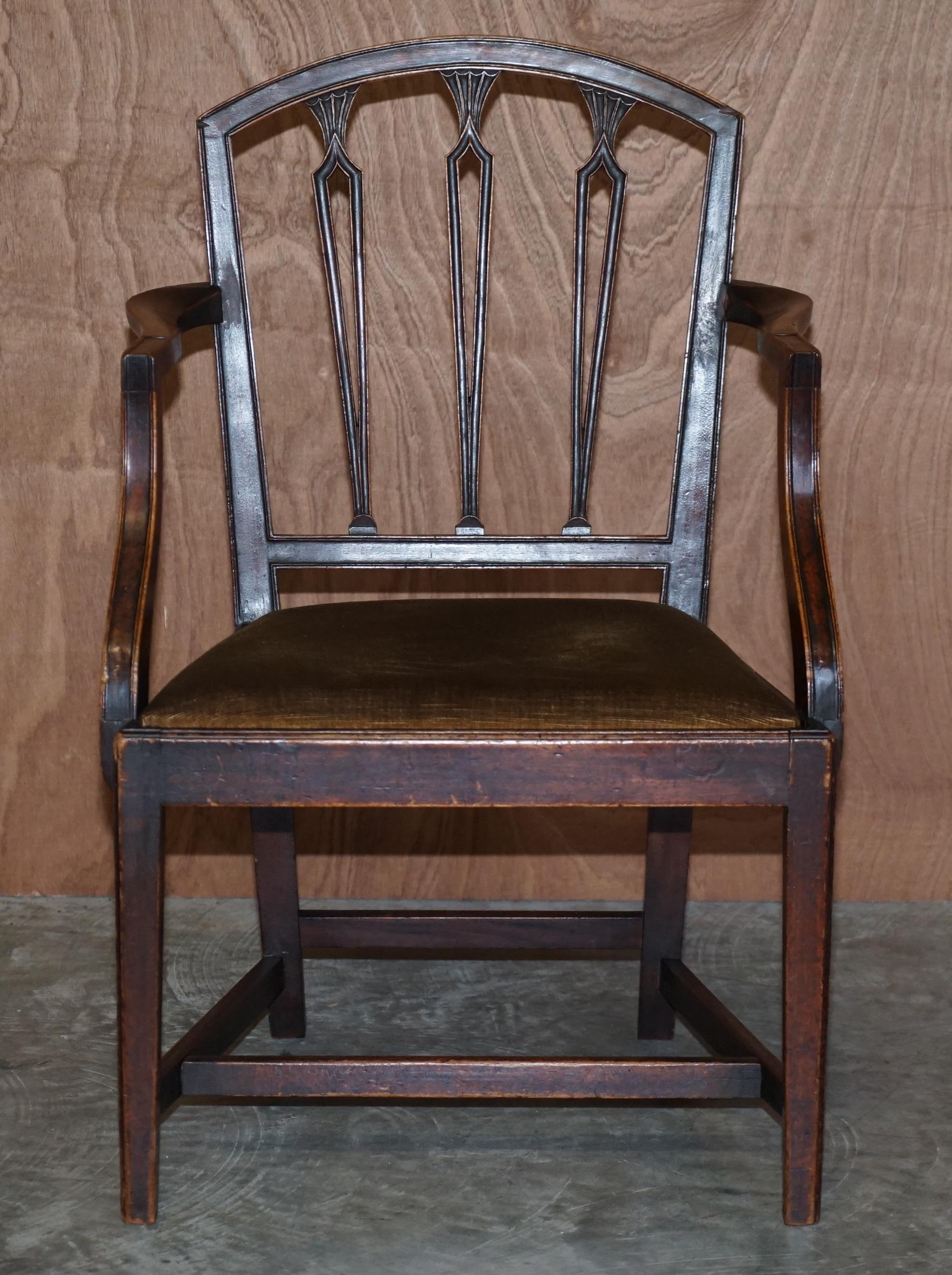 English Antique Pair of Georgian Carved Armchairs circa 1780 Lovely Carvings Throughout For Sale