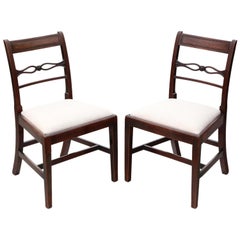 Ancienne paire de chaises de chambre à coucher d'appoint géorgiennes en acajou pour salle à manger, vers 1800
