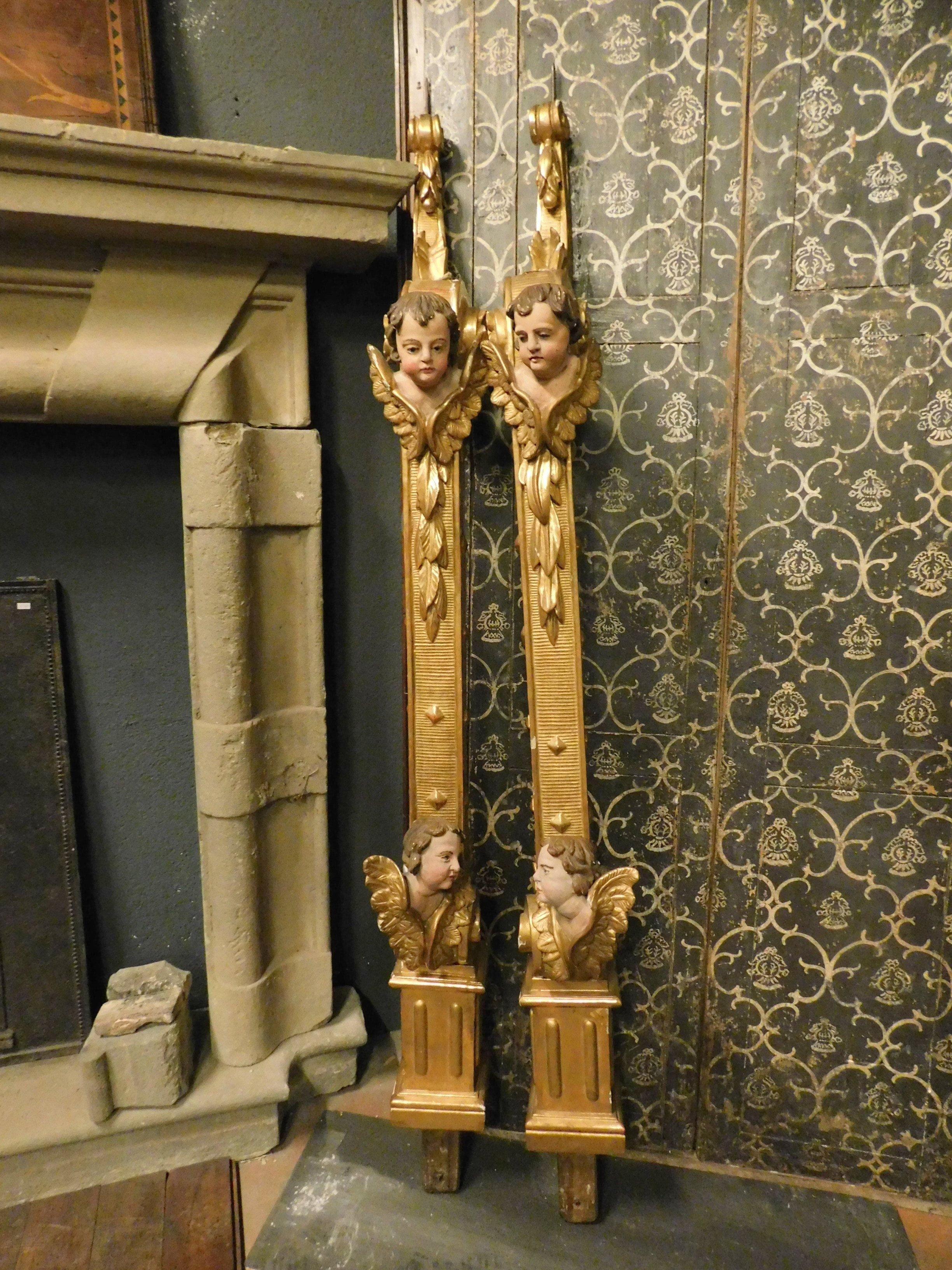 Italian Antique Pair of Gilded Uprights / Columns with Cherubs, 18th Century, Italy