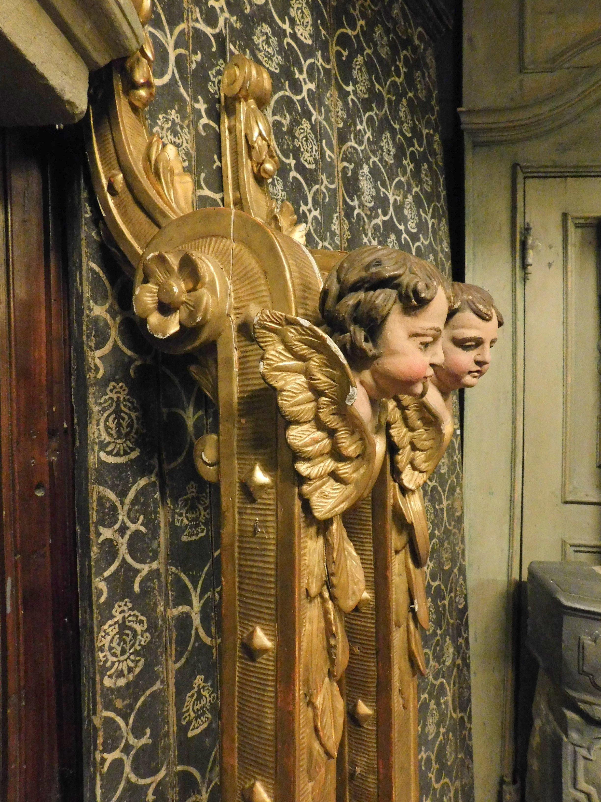 Antique Pair of Gilded Uprights / Columns with Cherubs, 18th Century, Italy 2