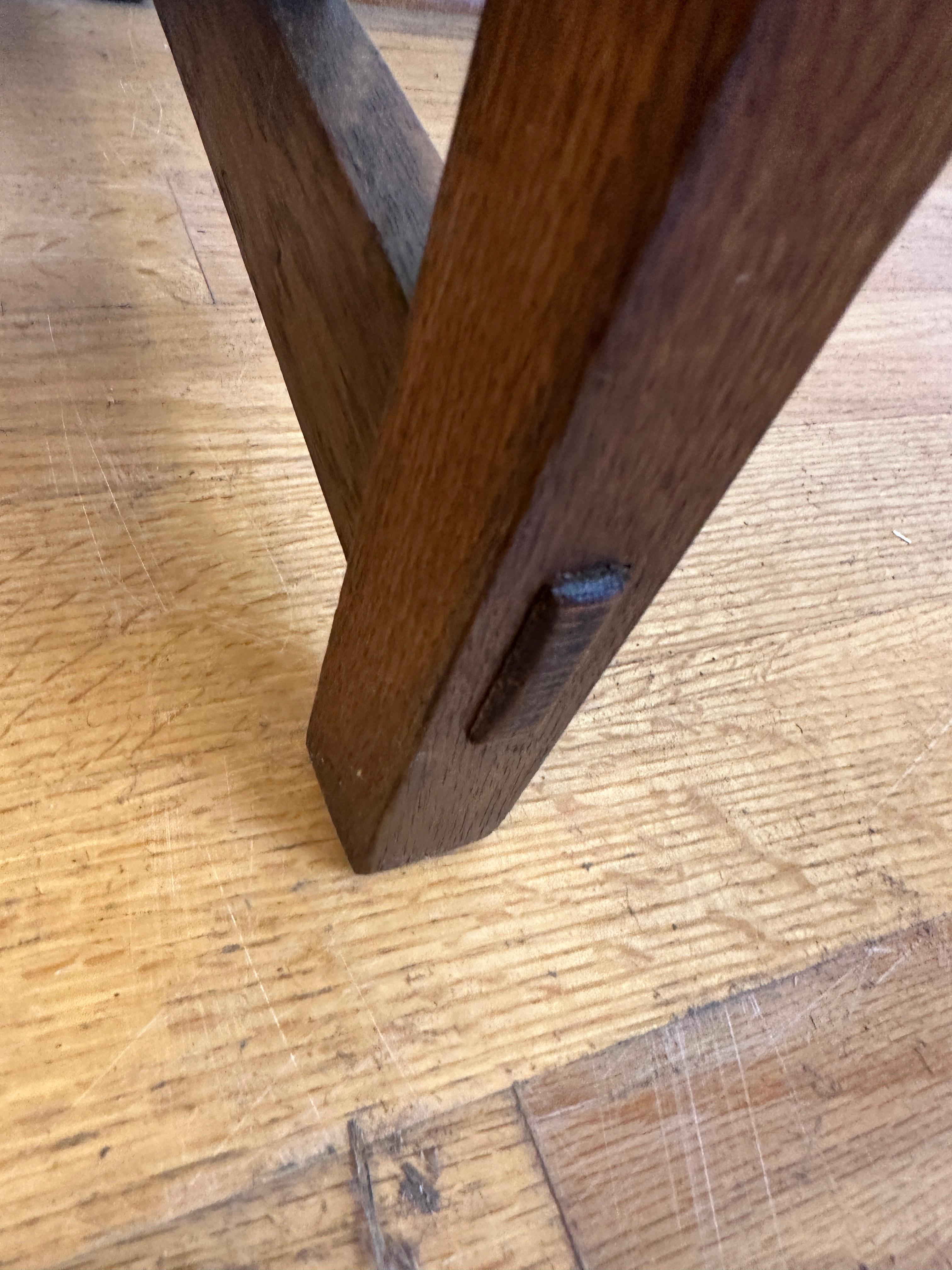 Paire de chaises à haut dossier Gustav Stickley (modèle 384) - W4352 Bon état - En vente à Shamokin Dam, PA