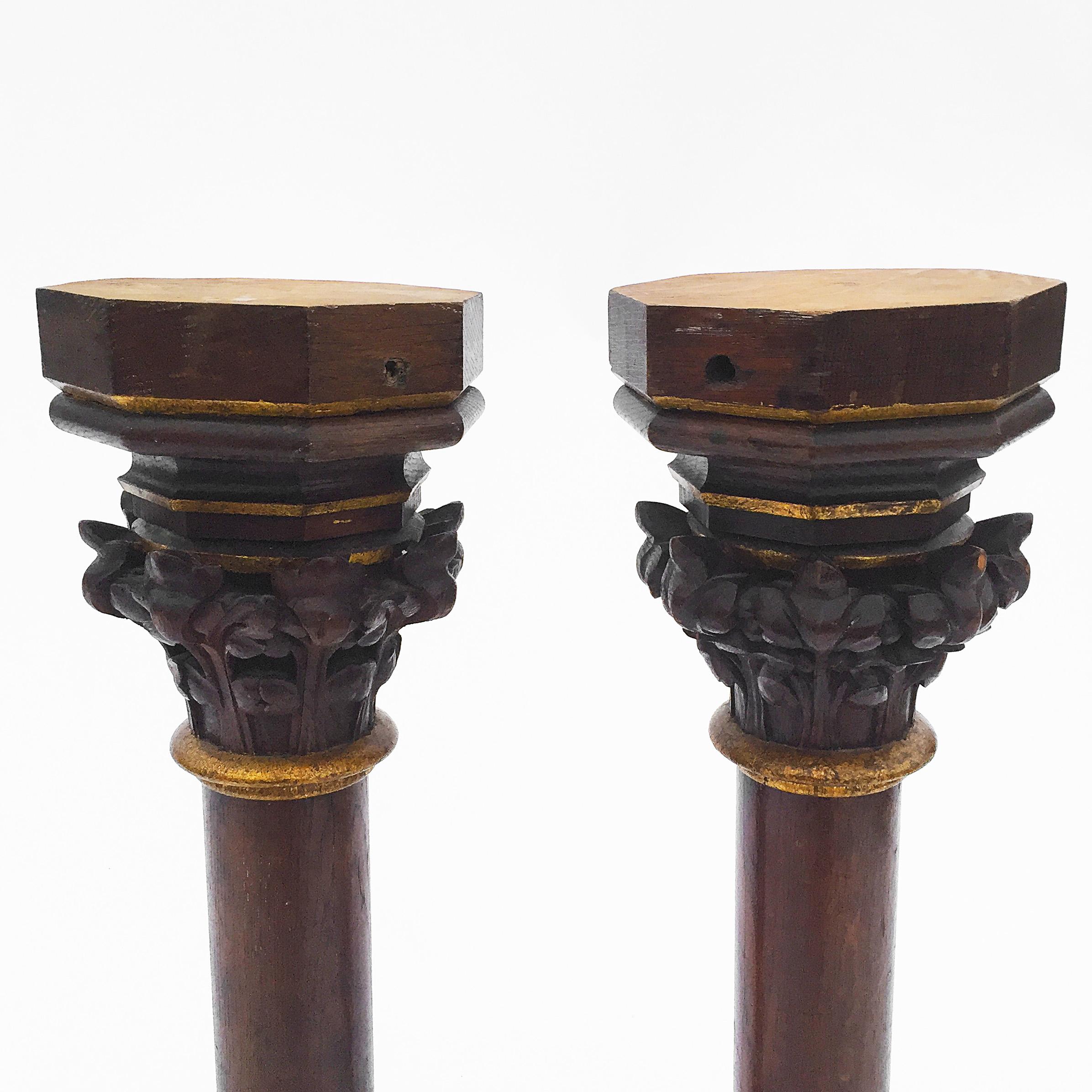 Belgian Antique Pair of Handcrafted Oak Gothic Flemish Church Columns For Sale